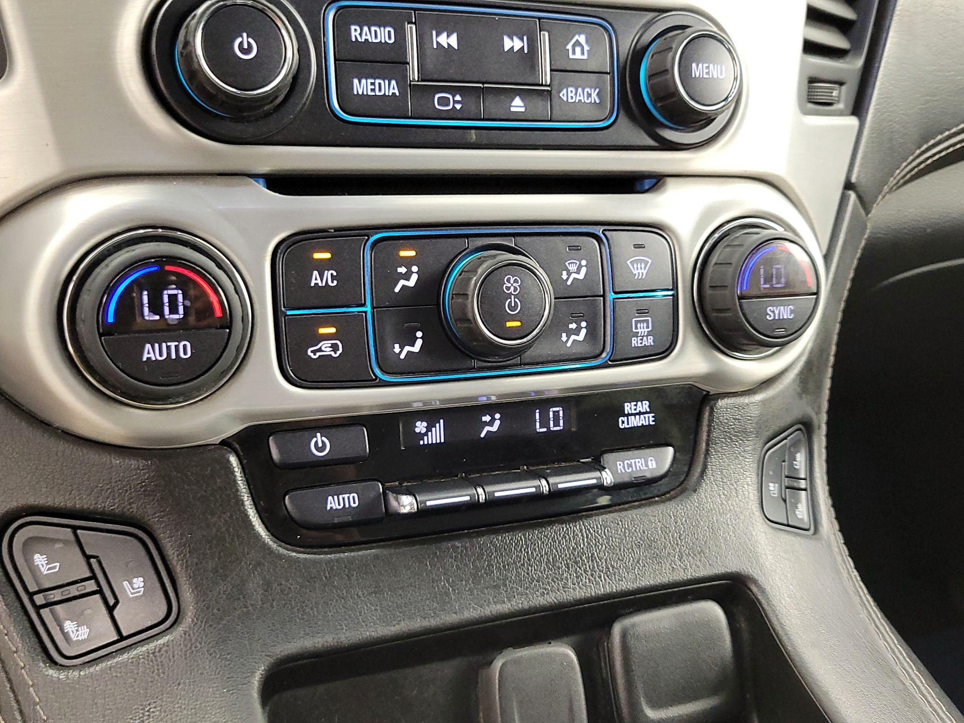 Thumbnail: 2020 GMC Yukon XL - 16