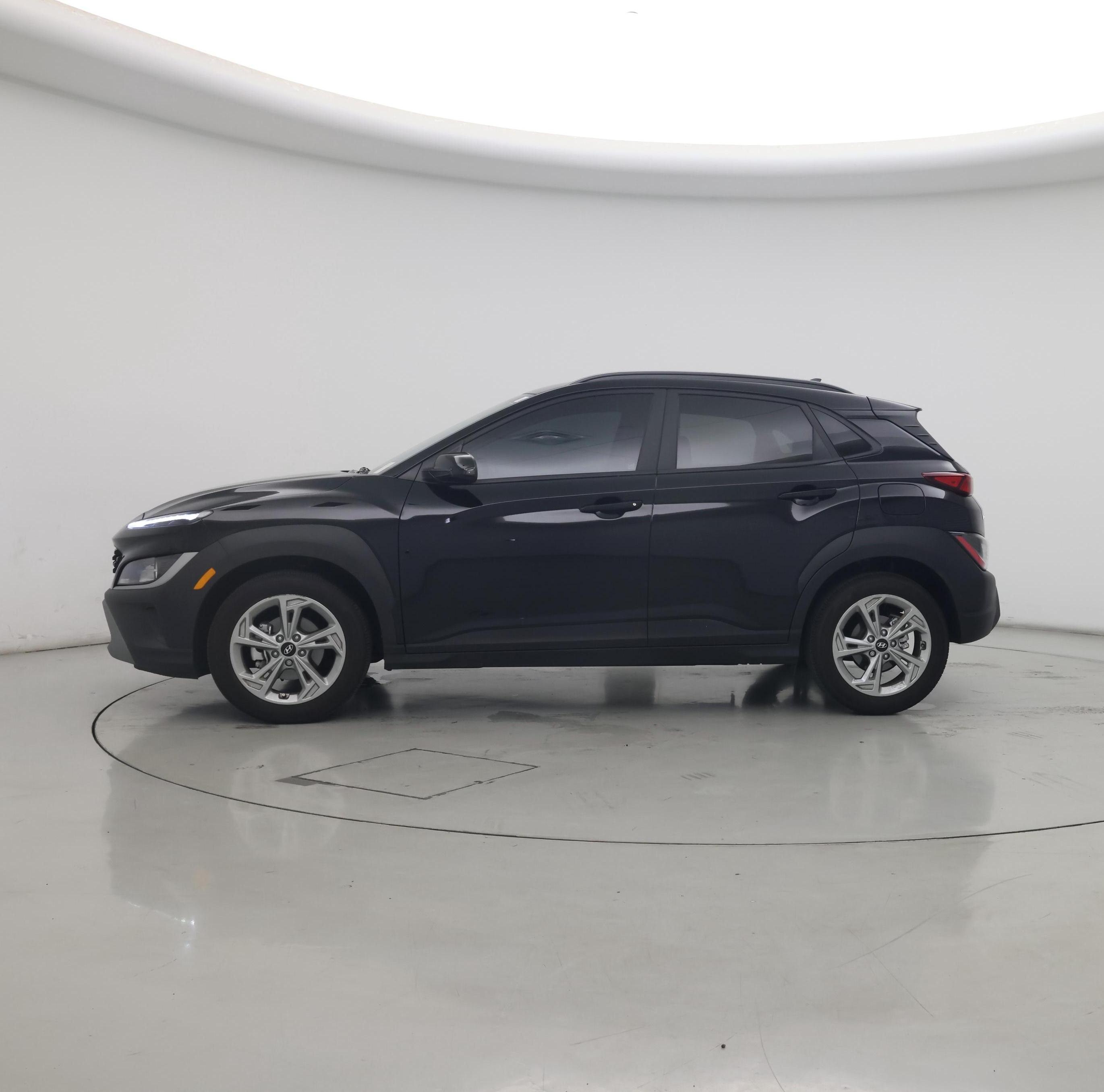 Thumbnail: 2023 Hyundai Kona - 3