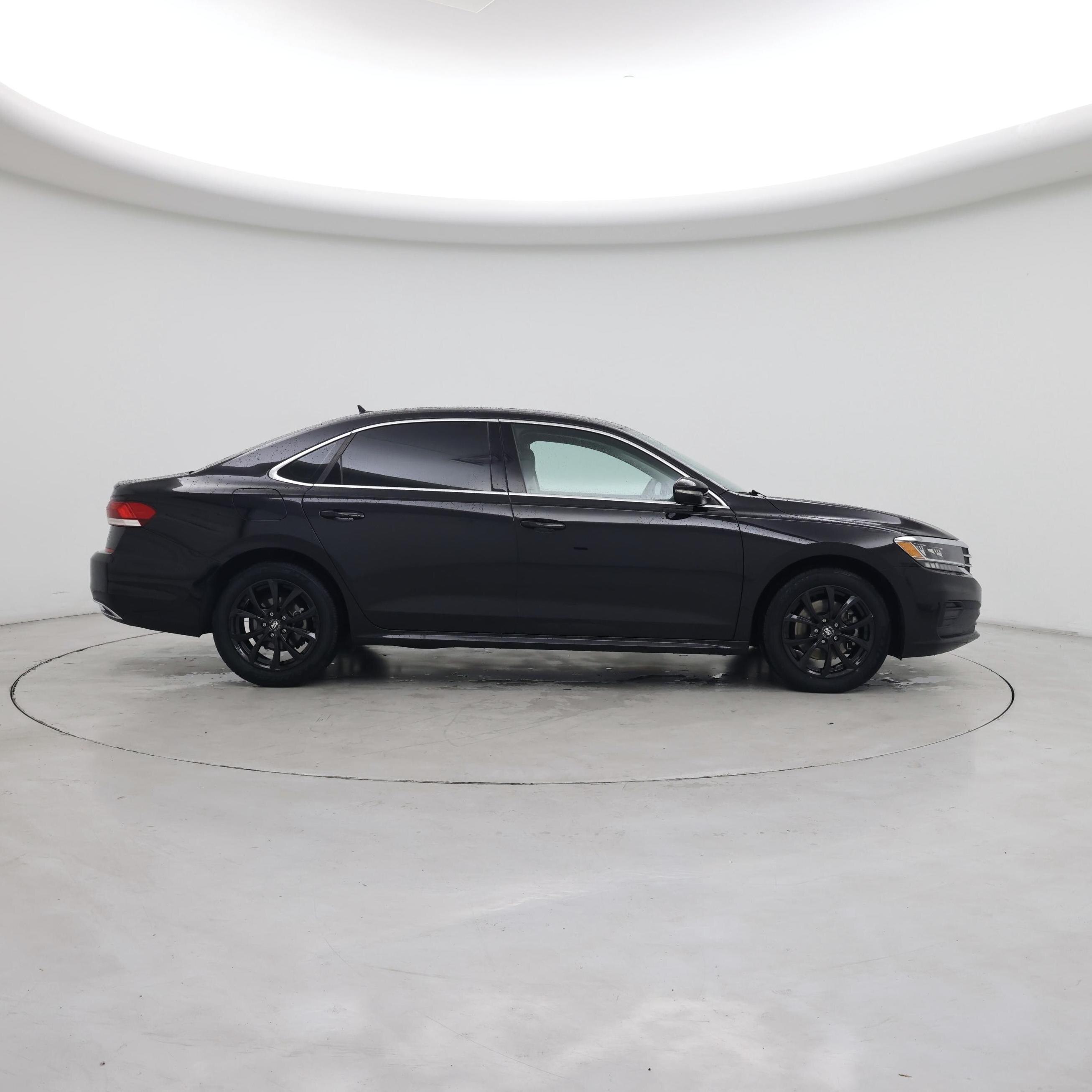 Thumbnail: 2020 Volkswagen Passat - 7