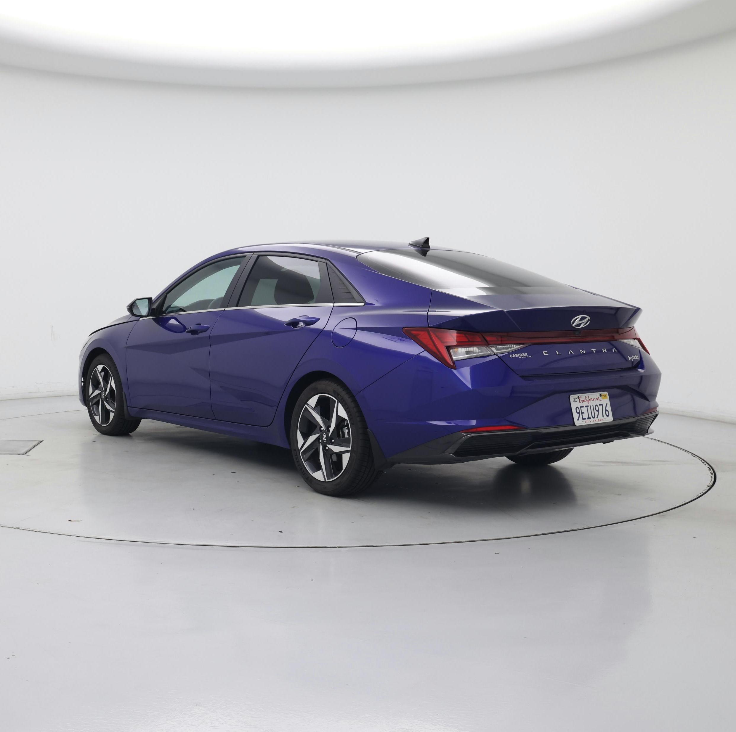 Thumbnail: 2023 Hyundai Elantra - 2