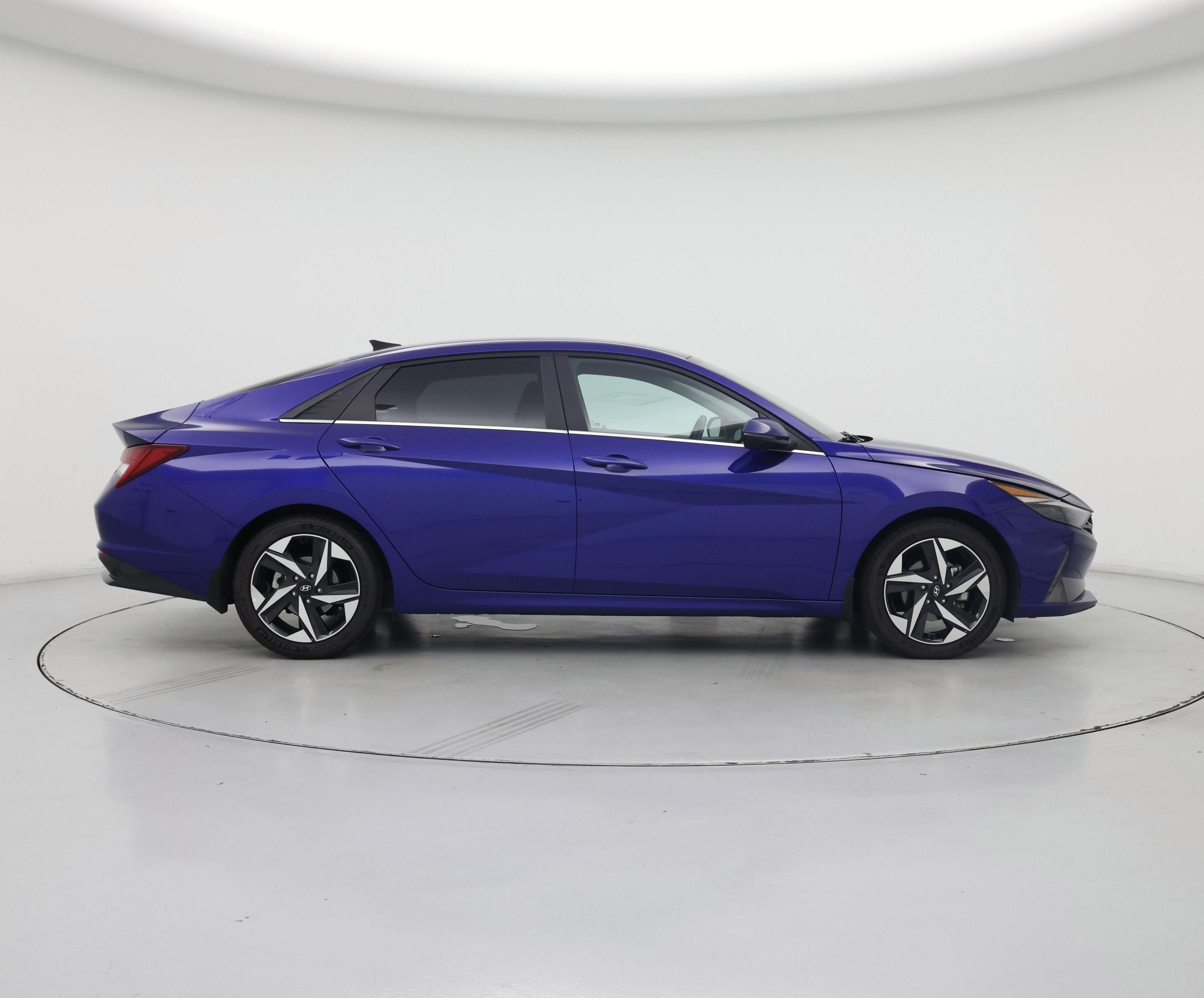 Thumbnail: 2023 Hyundai Elantra - 7