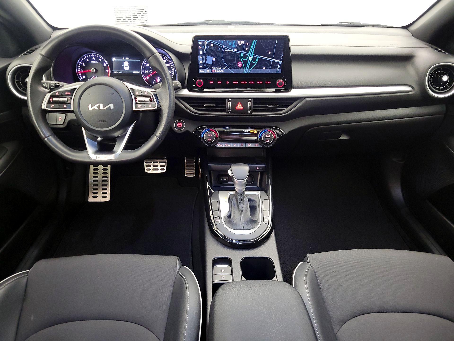 Thumbnail: 2024 Kia Forte - 9