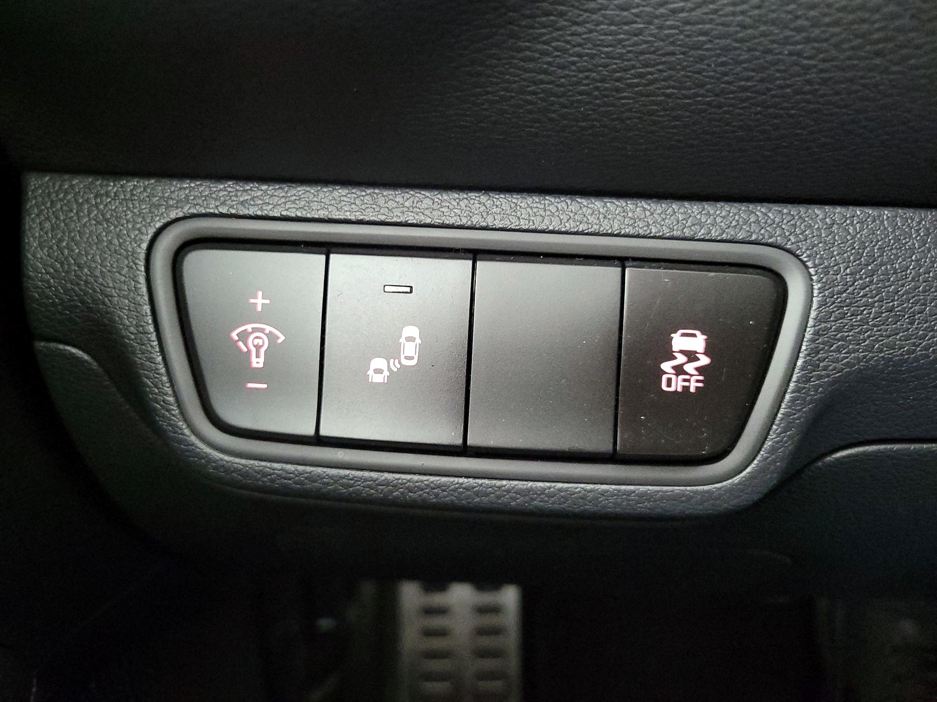 Thumbnail: 2024 Kia Forte - 13