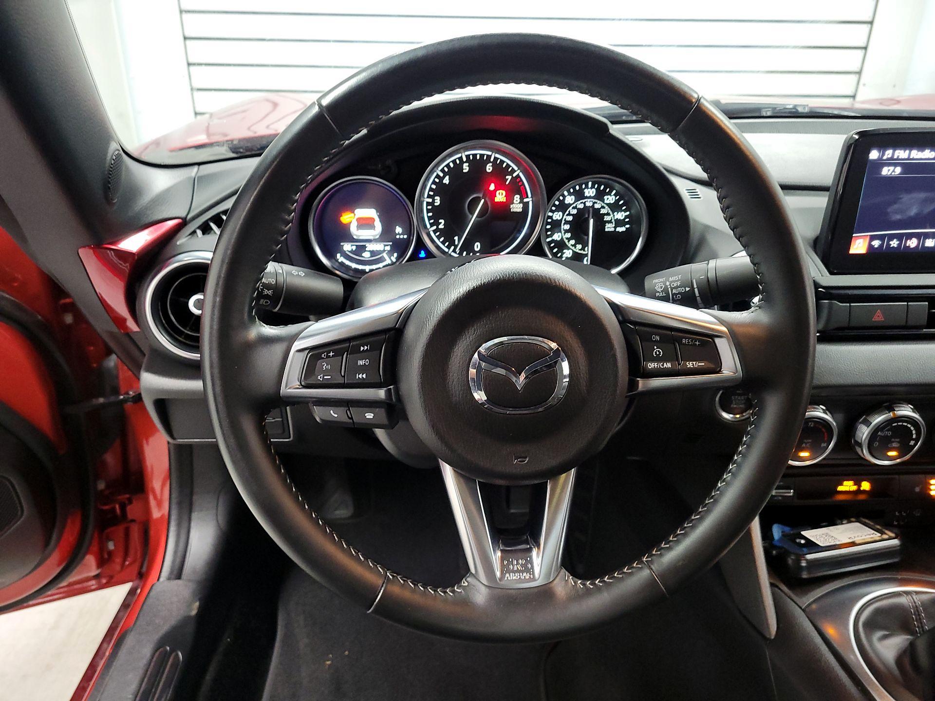 Thumbnail: 2023 Mazda MX-5 Miata - 10