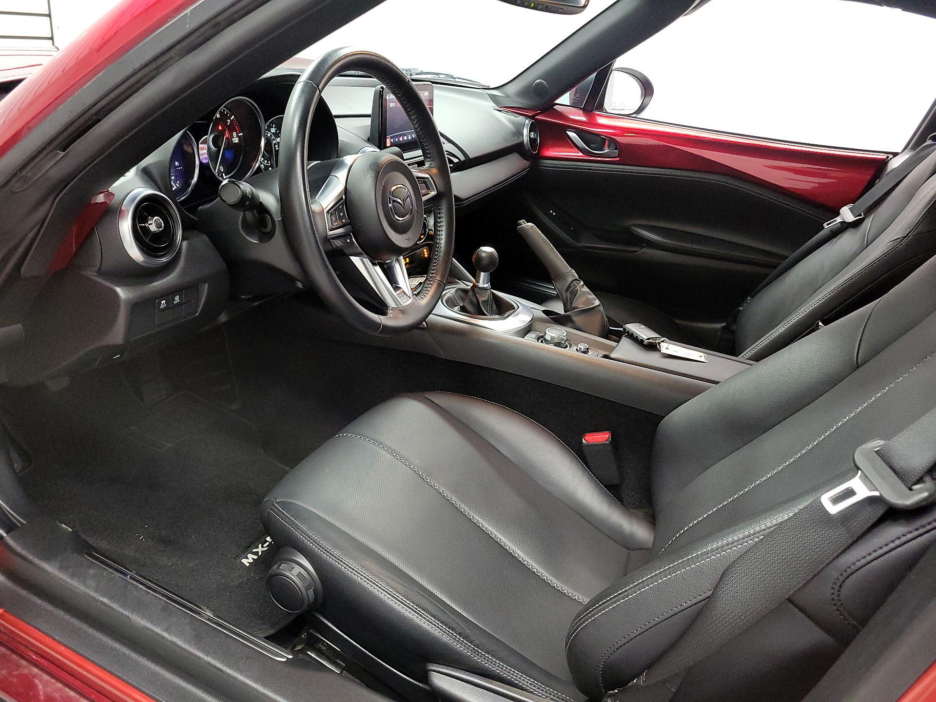 Thumbnail: 2023 Mazda MX-5 Miata - 11