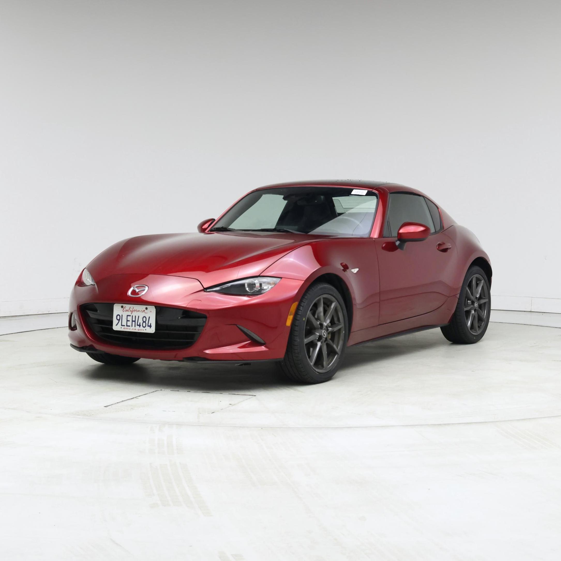 Thumbnail: 2023 Mazda MX-5 Miata - 4