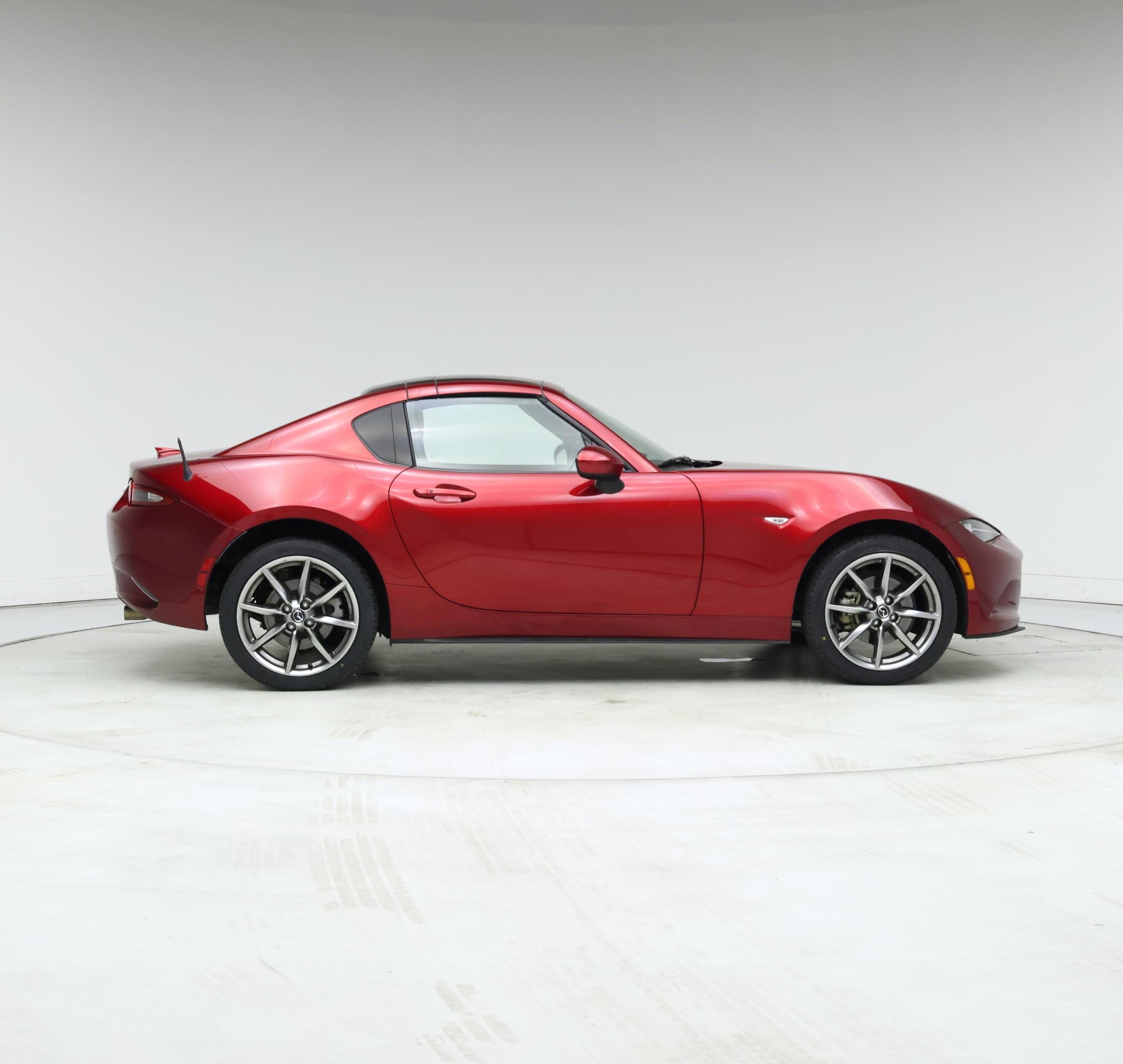 Thumbnail: 2023 Mazda MX-5 Miata - 7