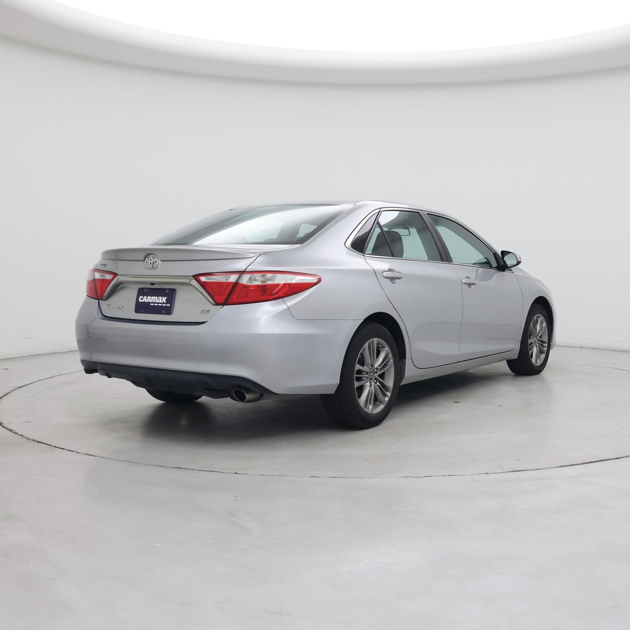 Thumbnail: 2017 Toyota Camry - 8