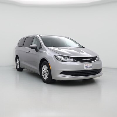 Silver 2017 Chrysler Pacifica Touring