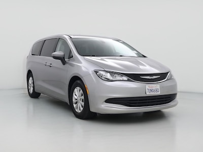 Silver 2017 Chrysler Pacifica Touring