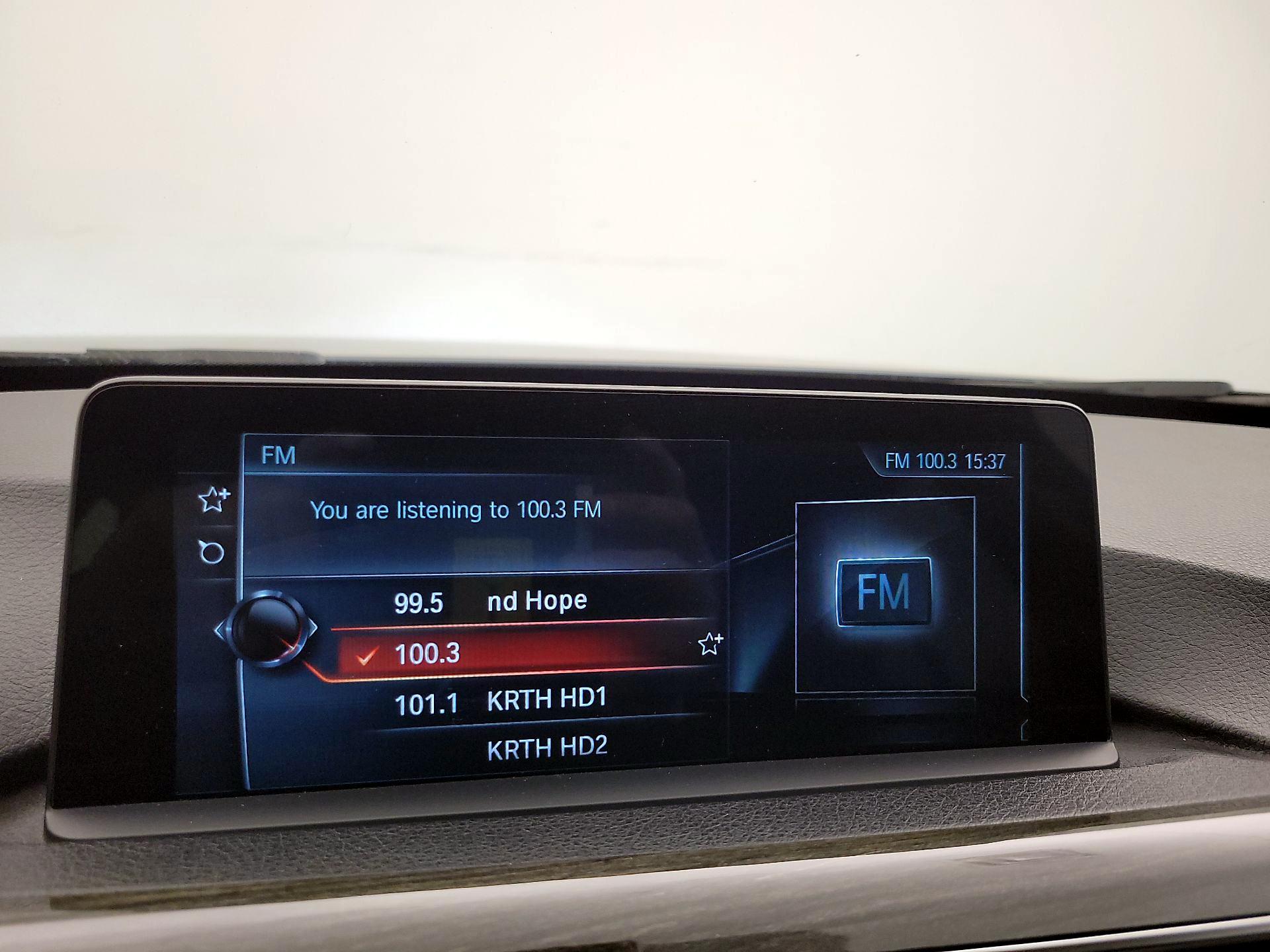 Thumbnail: 2017 BMW 3 Series - 16