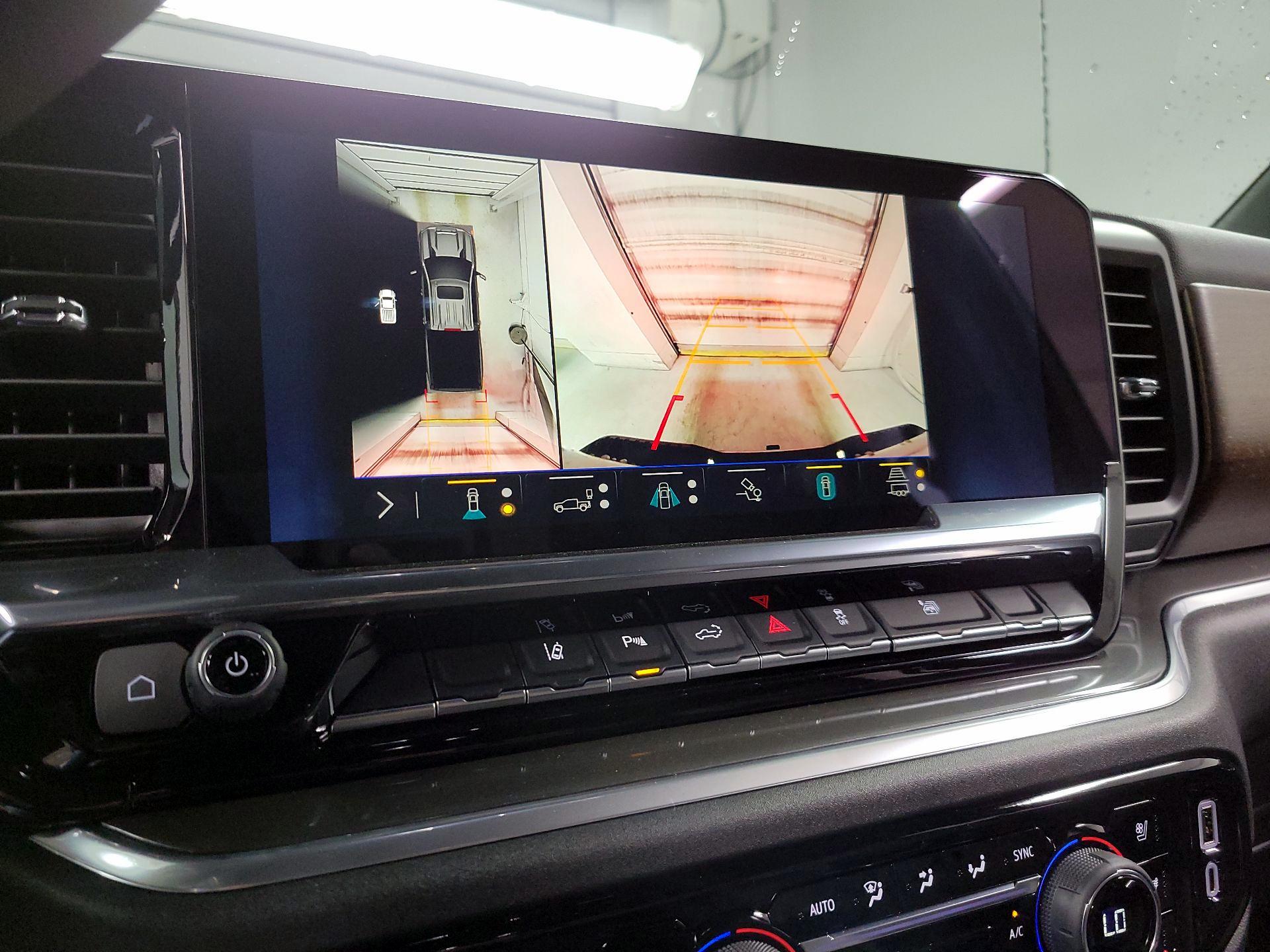 Thumbnail: 2025 Chevrolet Silverado 2500 - 14