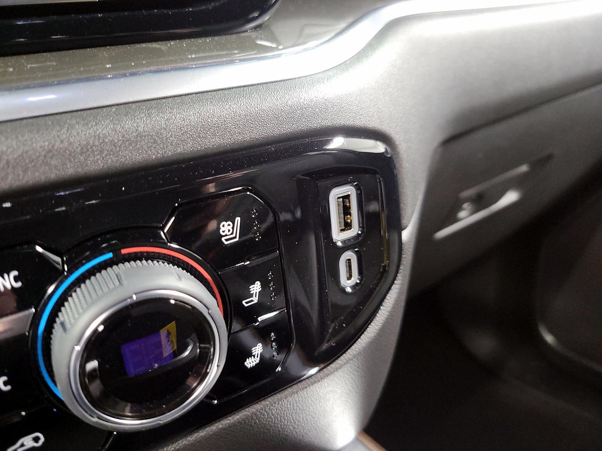 Thumbnail: 2025 Chevrolet Silverado 2500 - 18