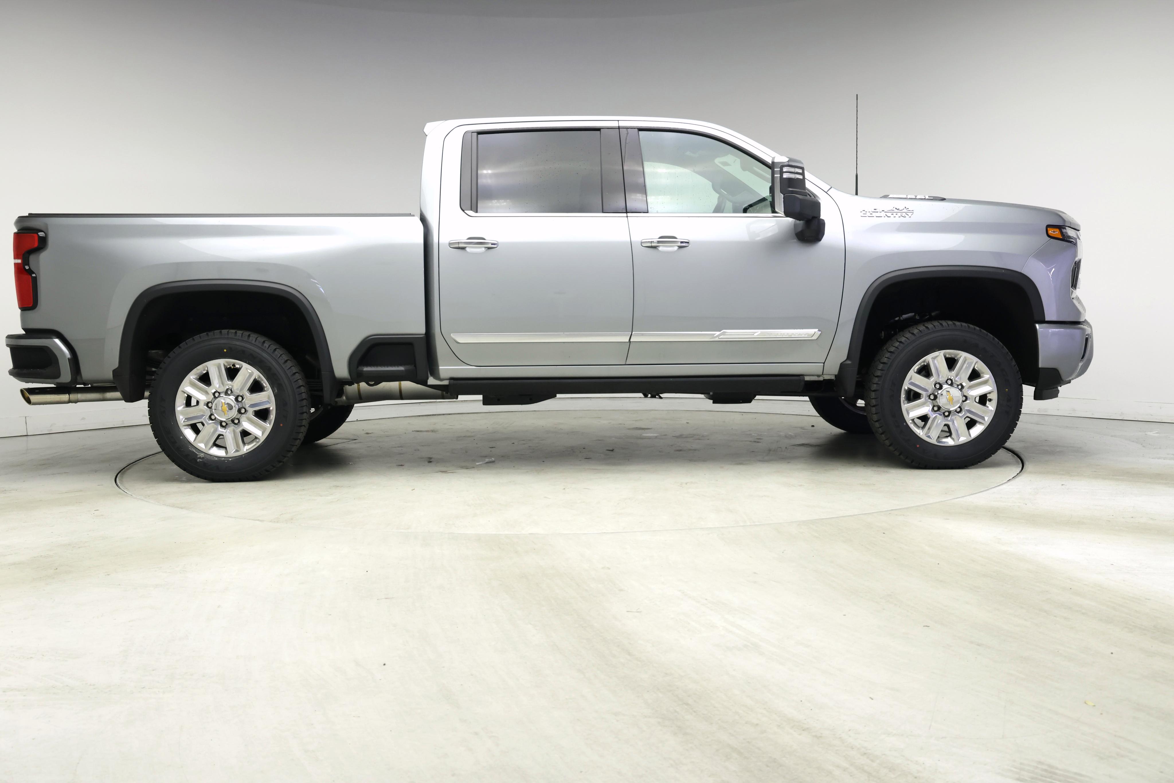 Thumbnail: 2025 Chevrolet Silverado 2500 - 7