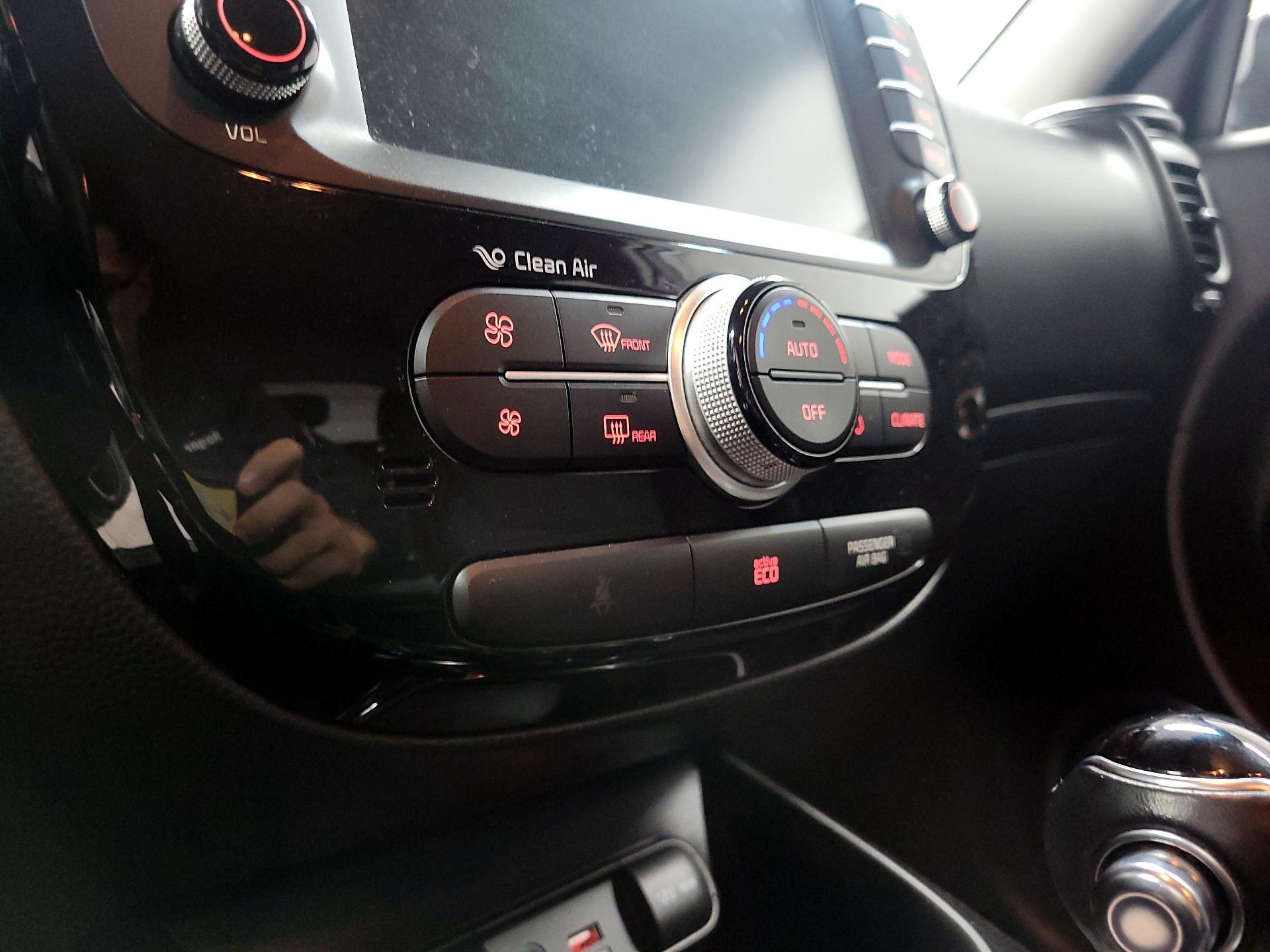 Thumbnail: 2016 Kia Soul - 15