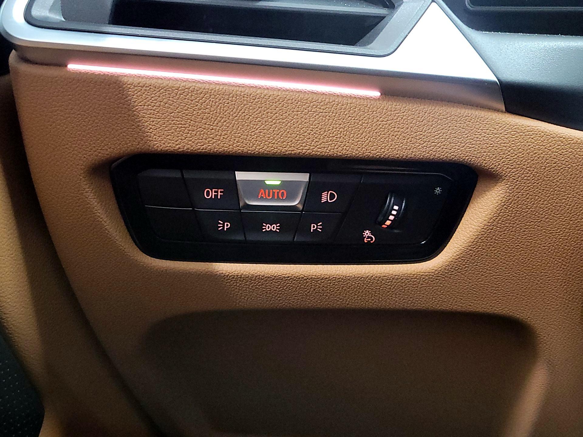 Thumbnail: 2023 BMW i4 - 13