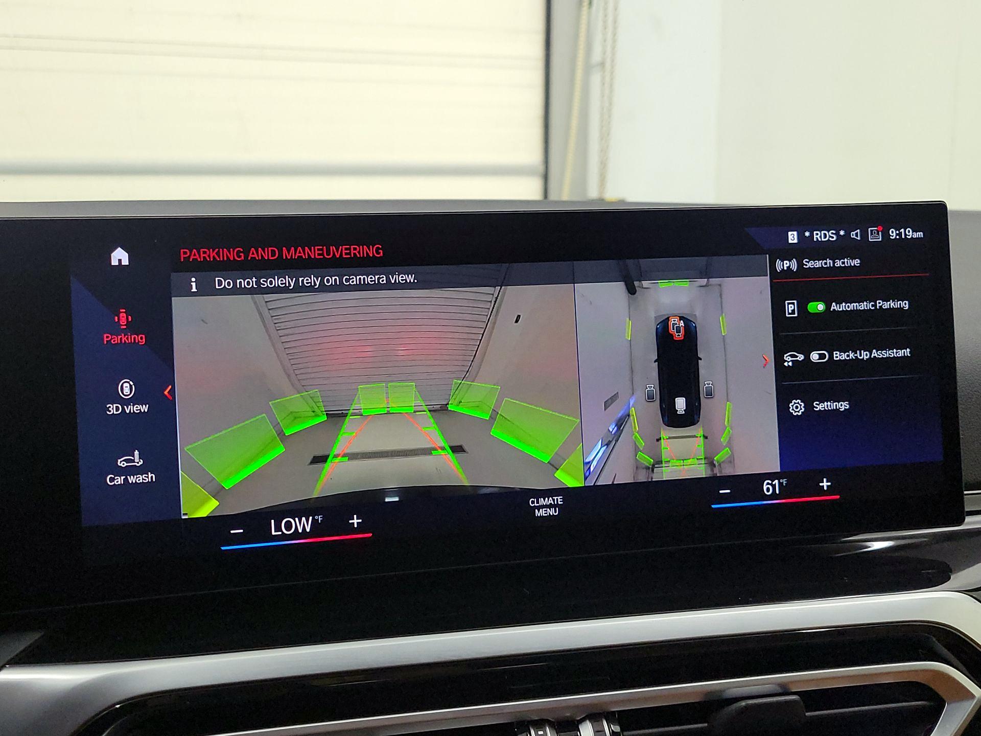 Thumbnail: 2023 BMW i4 - 15