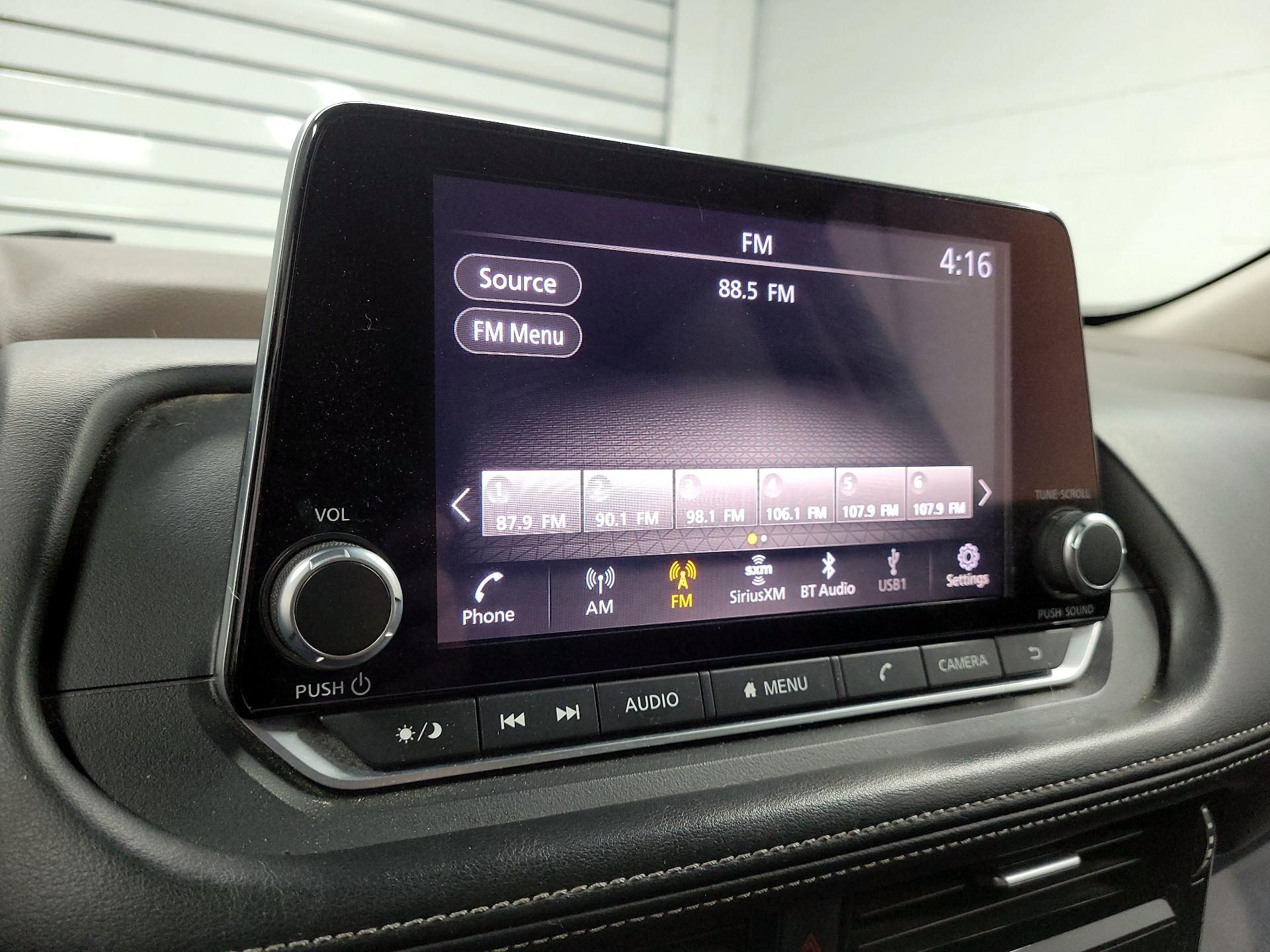 Thumbnail: 2023 Nissan Rogue - 15