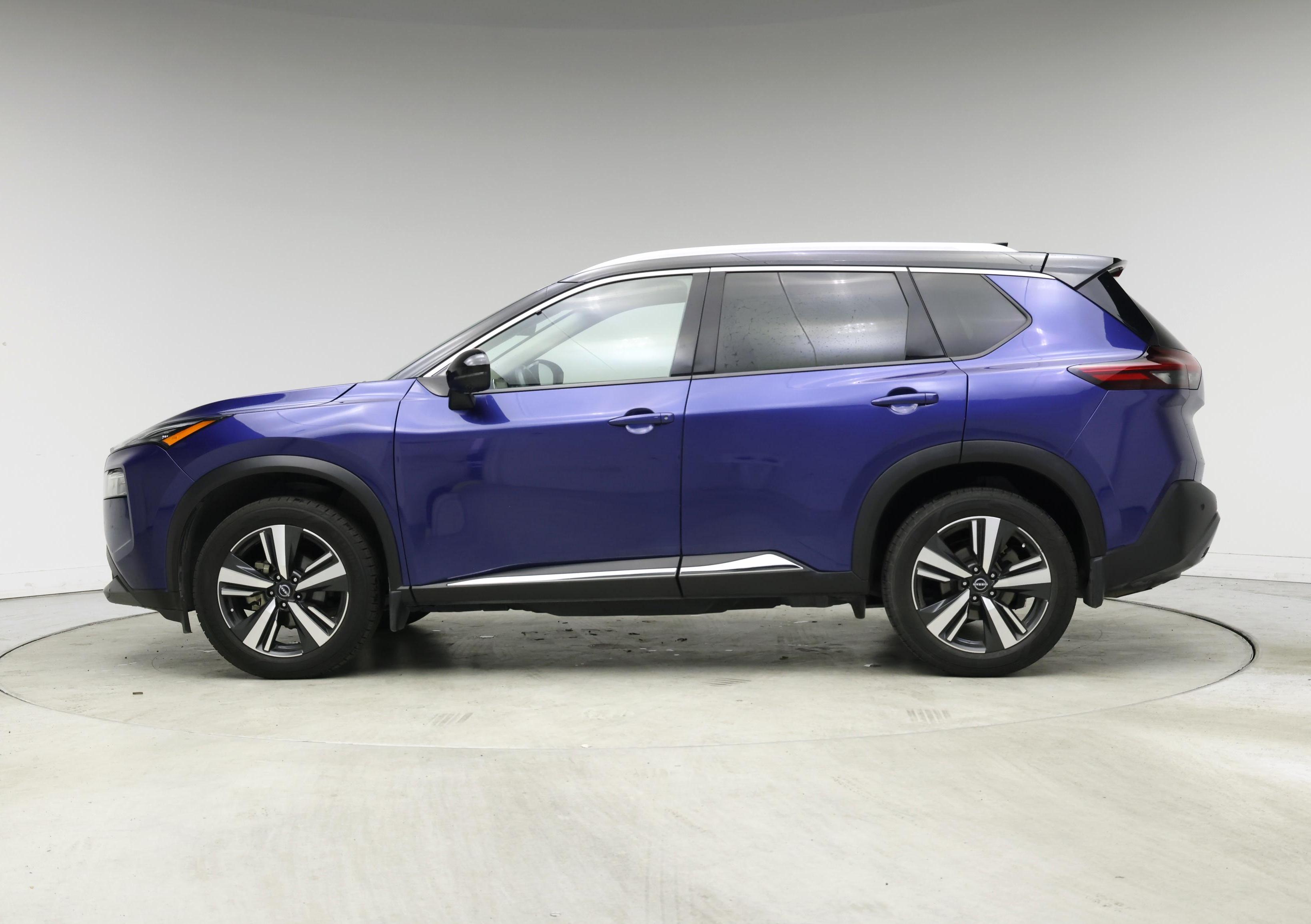 Thumbnail: 2023 Nissan Rogue - 3