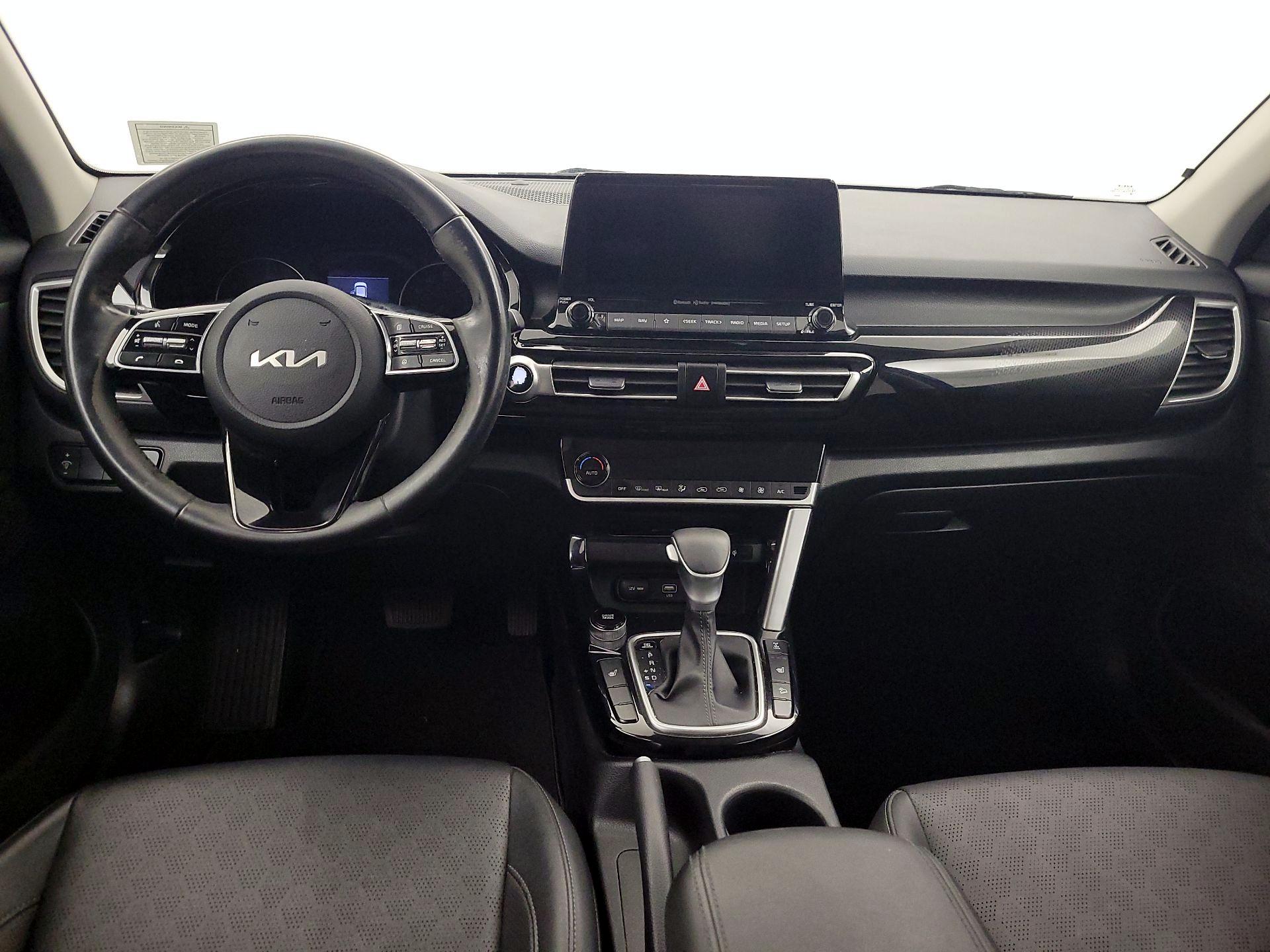 Thumbnail: 2022 Kia Seltos - 9