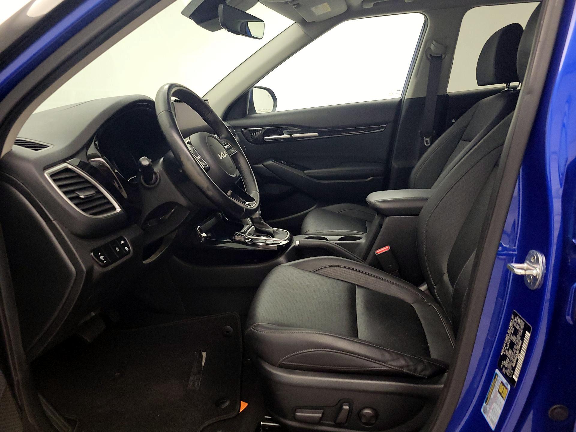 Thumbnail: 2022 Kia Seltos - 11