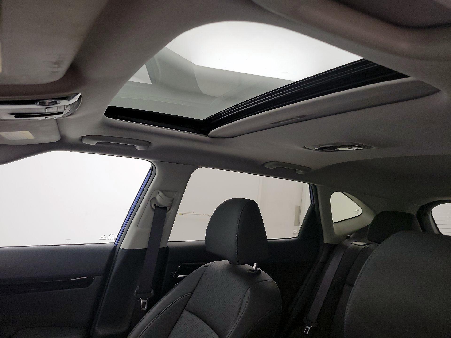 Thumbnail: 2022 Kia Seltos - 19