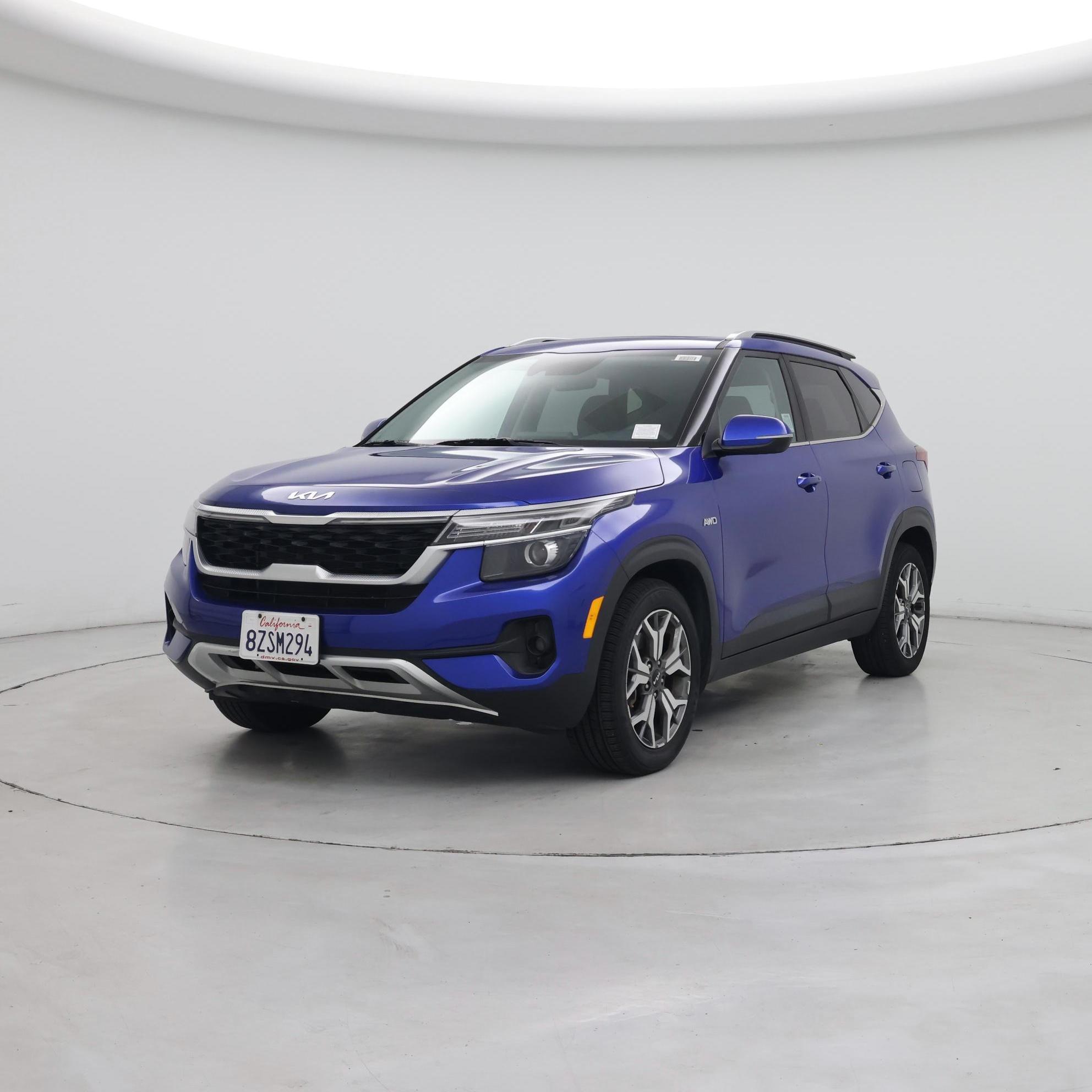 Thumbnail: 2022 Kia Seltos - 4