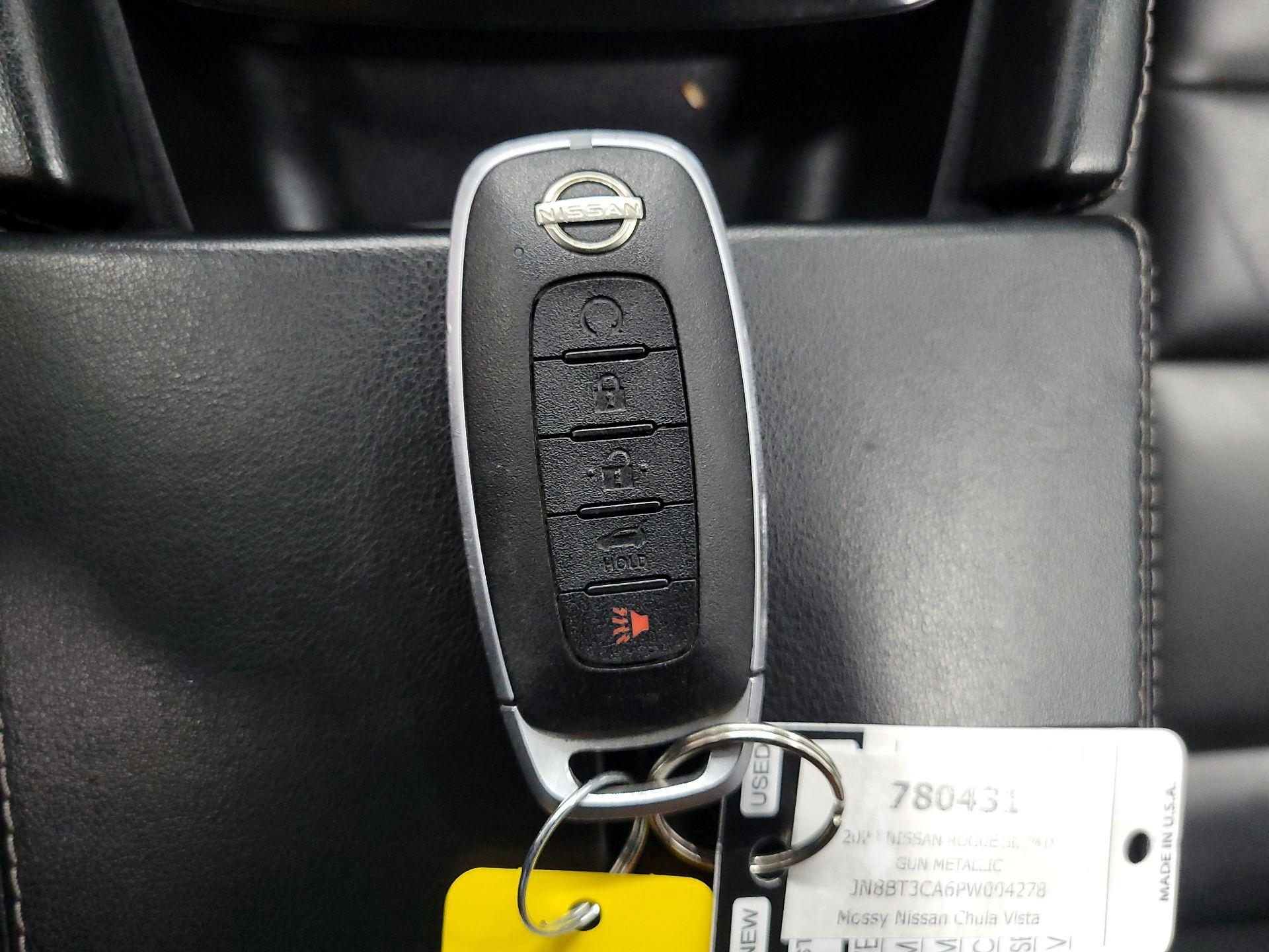 Thumbnail: 2023 Nissan Rogue - 20