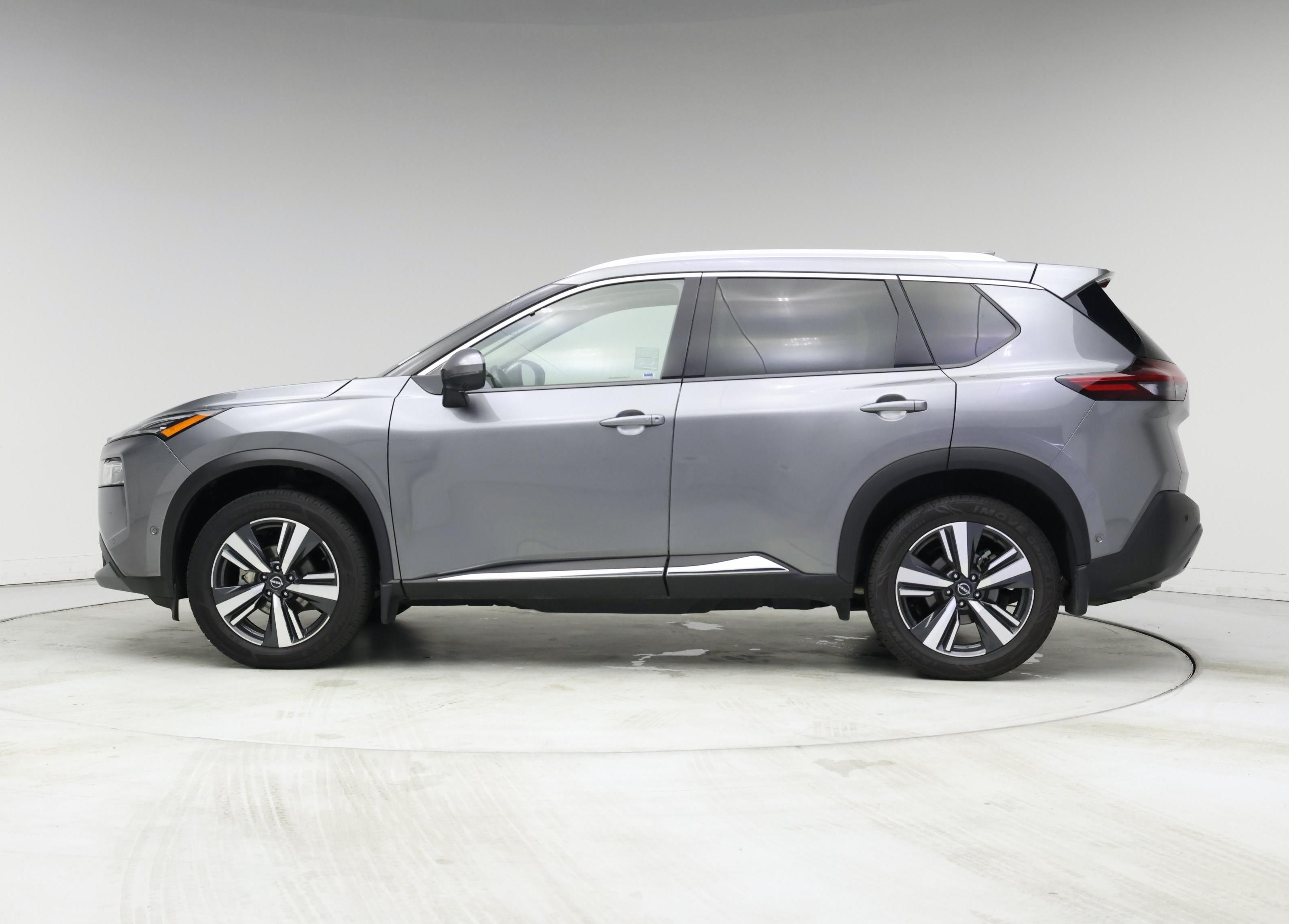 Thumbnail: 2023 Nissan Rogue - 3