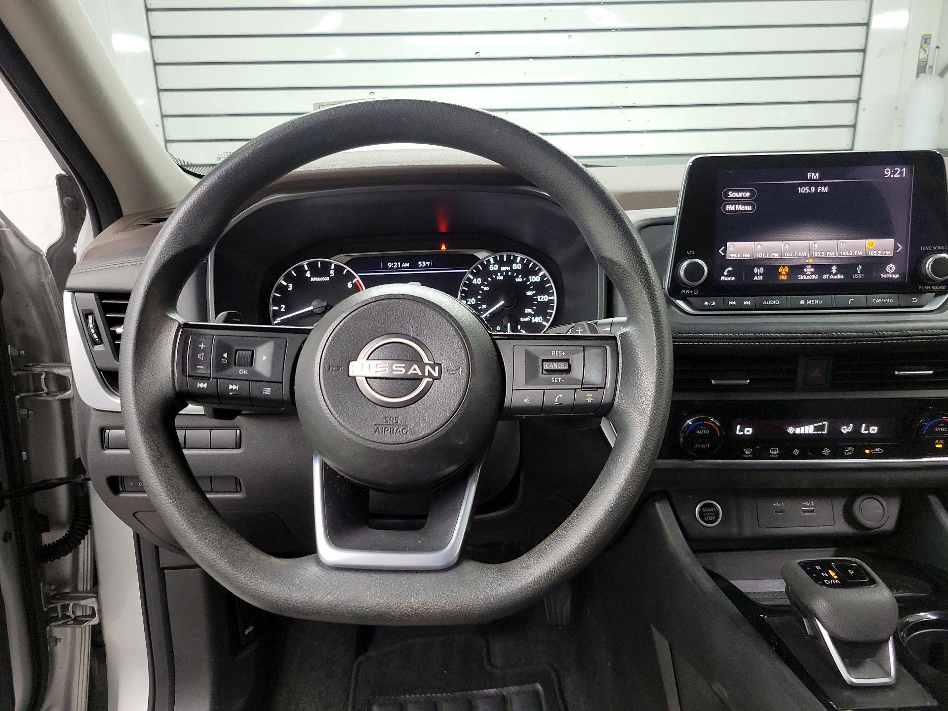 Thumbnail: 2023 Nissan Rogue - 10