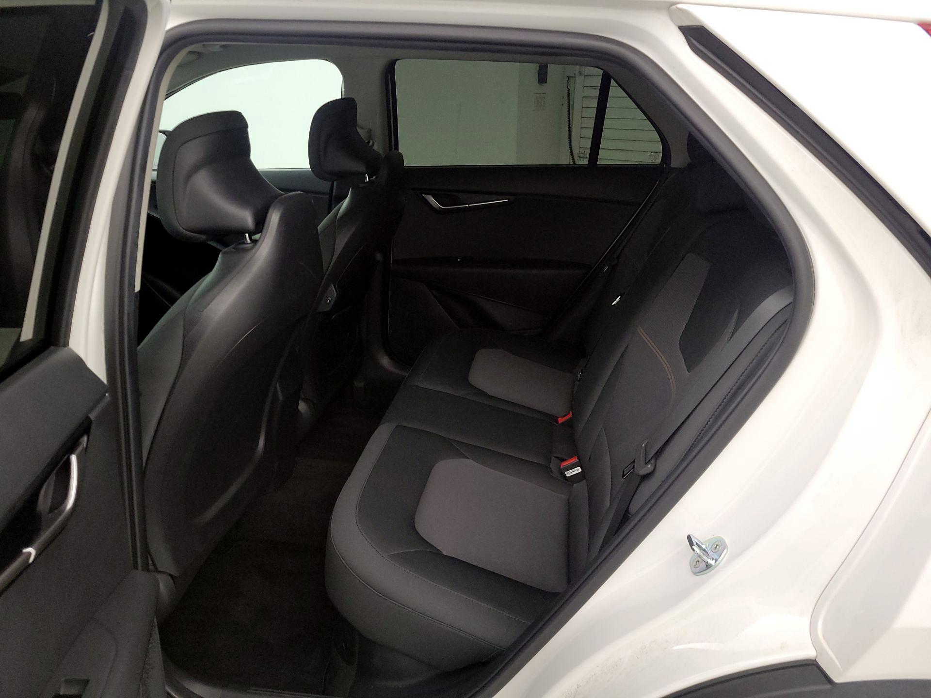 Thumbnail: 2024 Kia Niro - 19