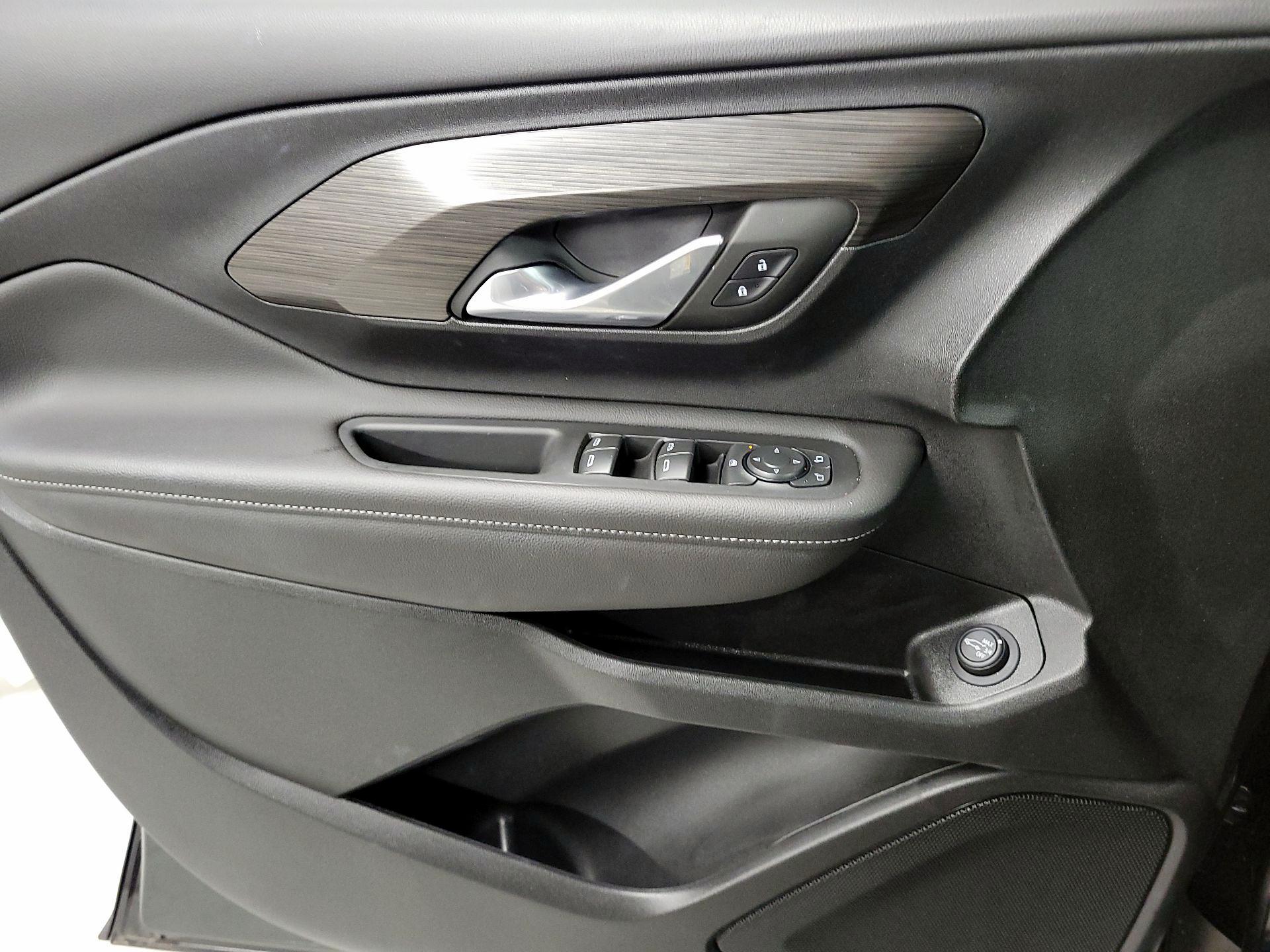 Thumbnail: 2022 GMC Terrain - 12