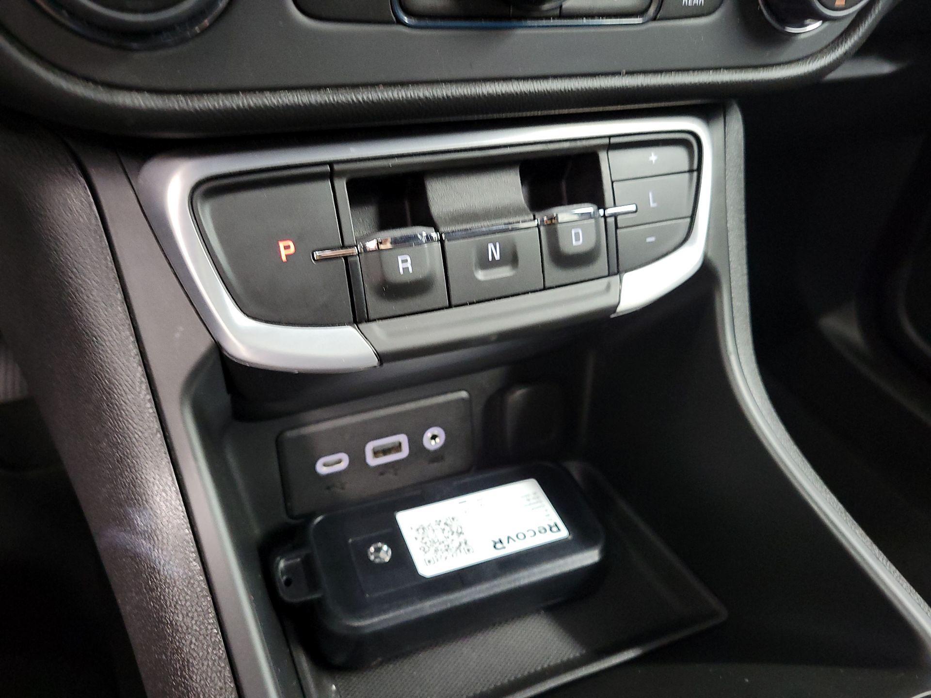 Thumbnail: 2022 GMC Terrain - 16