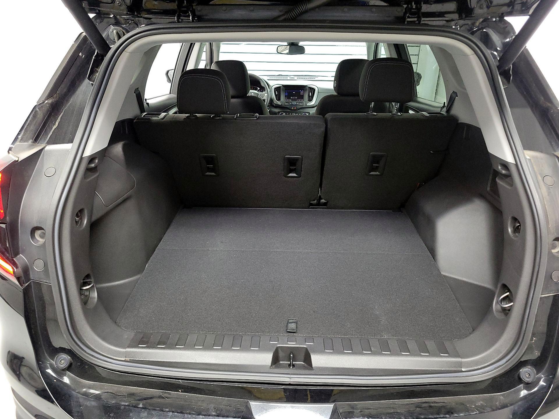 Thumbnail: 2022 GMC Terrain - 18