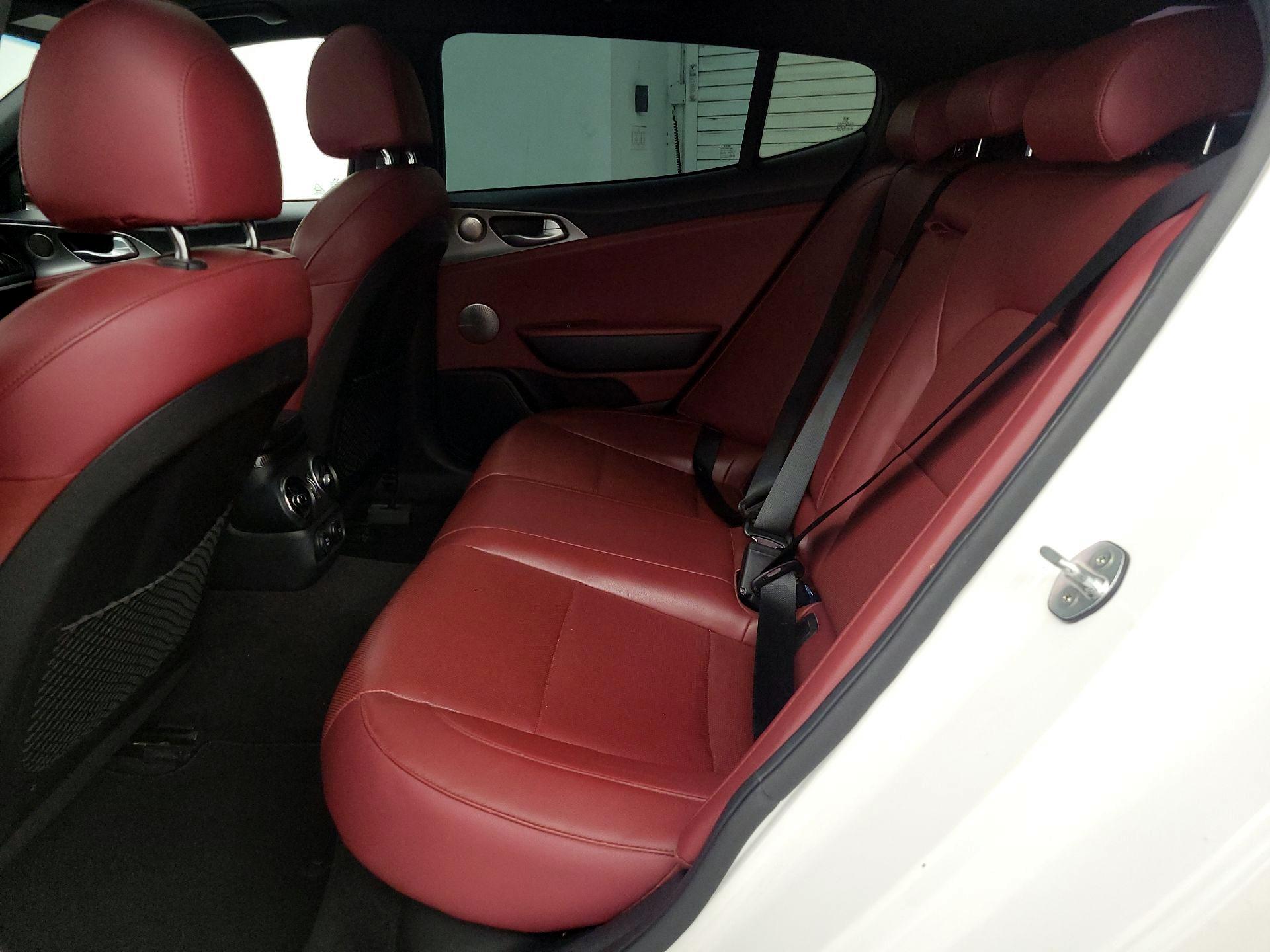 Thumbnail: 2020 Kia Stinger - 20