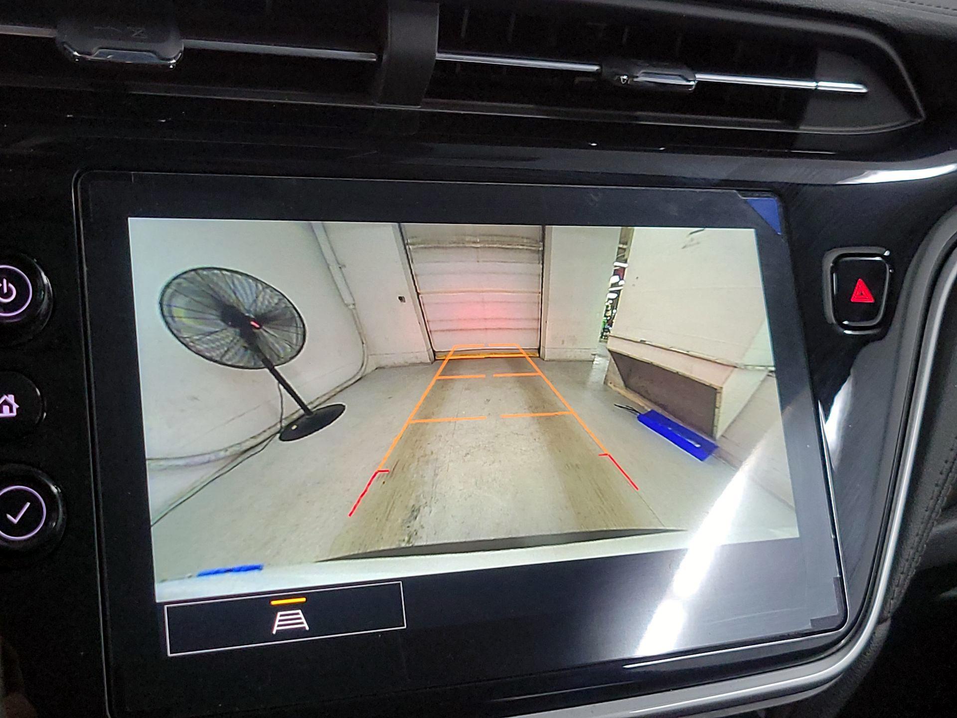 Thumbnail: 2023 Chevrolet Bolt EUV - 13