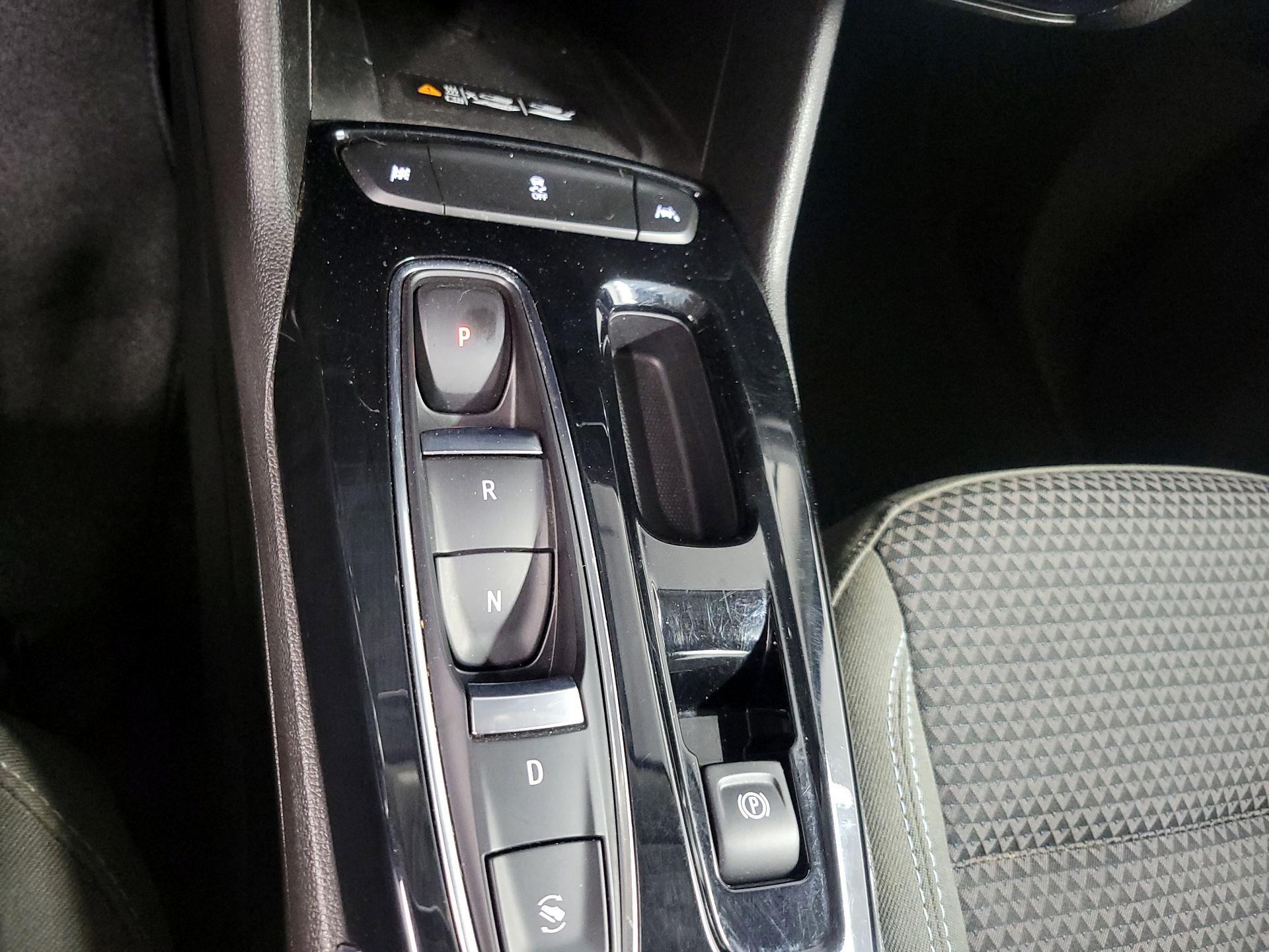 Thumbnail: 2023 Chevrolet Bolt EUV - 16