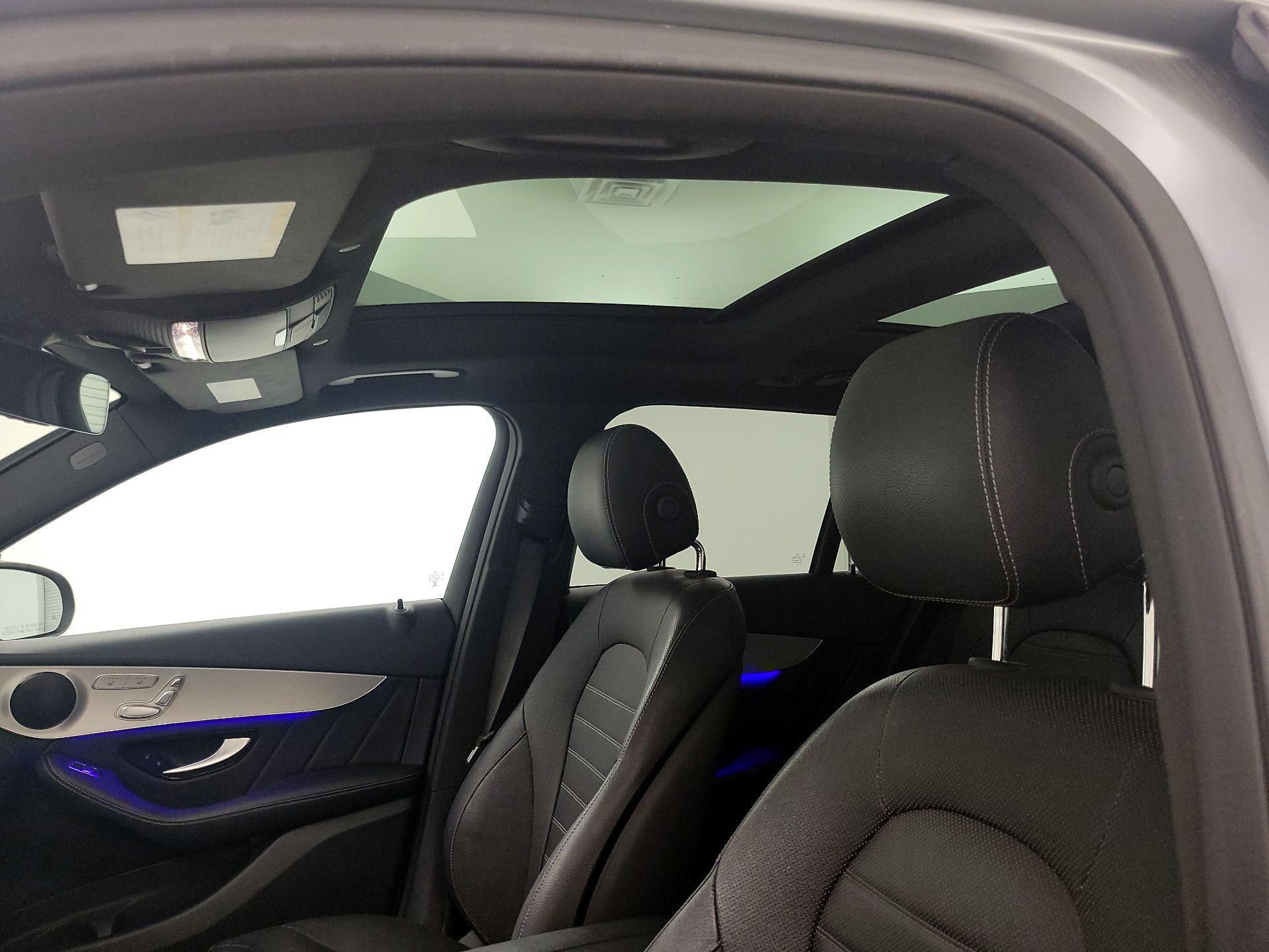 Thumbnail: 2022 Mercedes-Benz GLC - 18