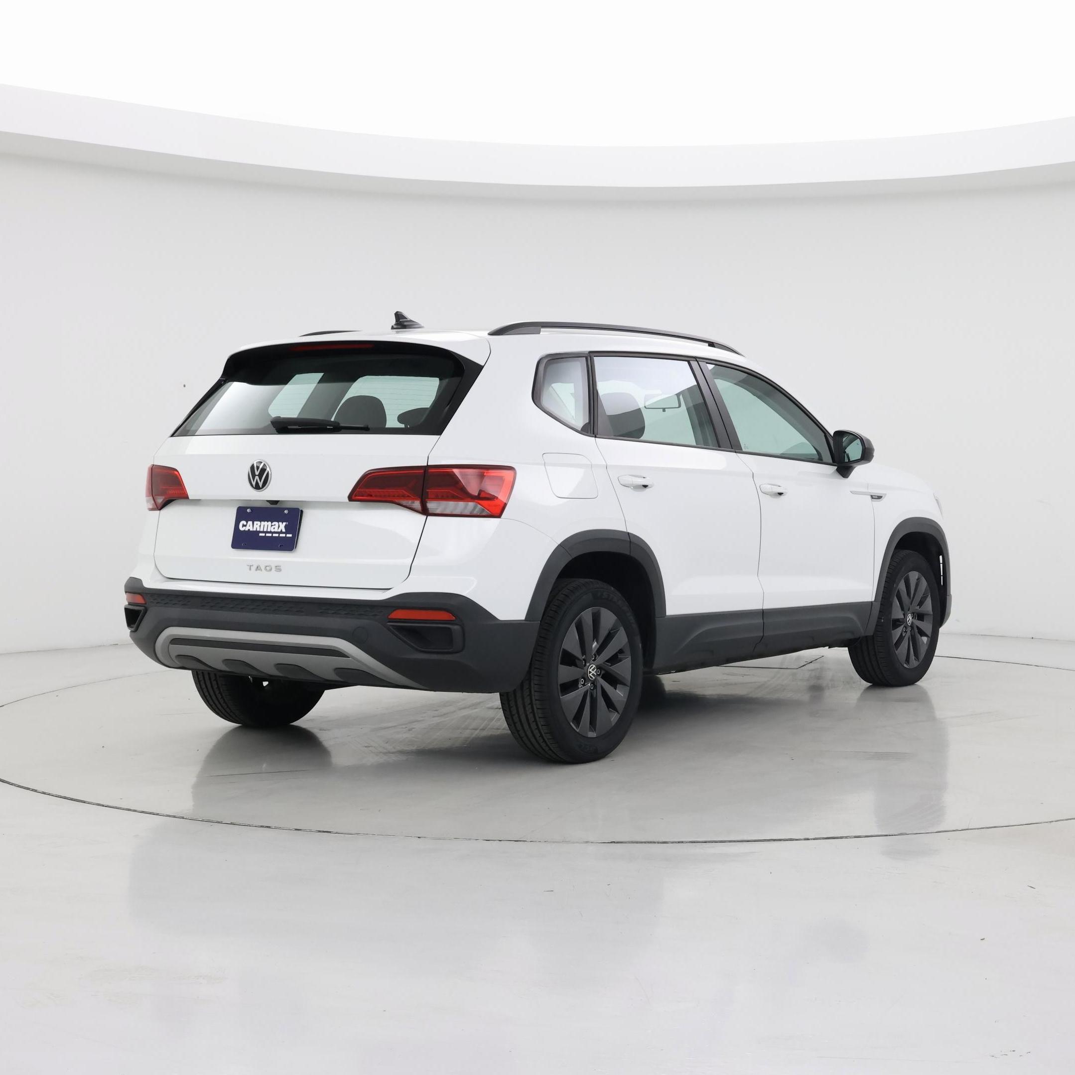 Thumbnail: 2022 Volkswagen Taos - 8