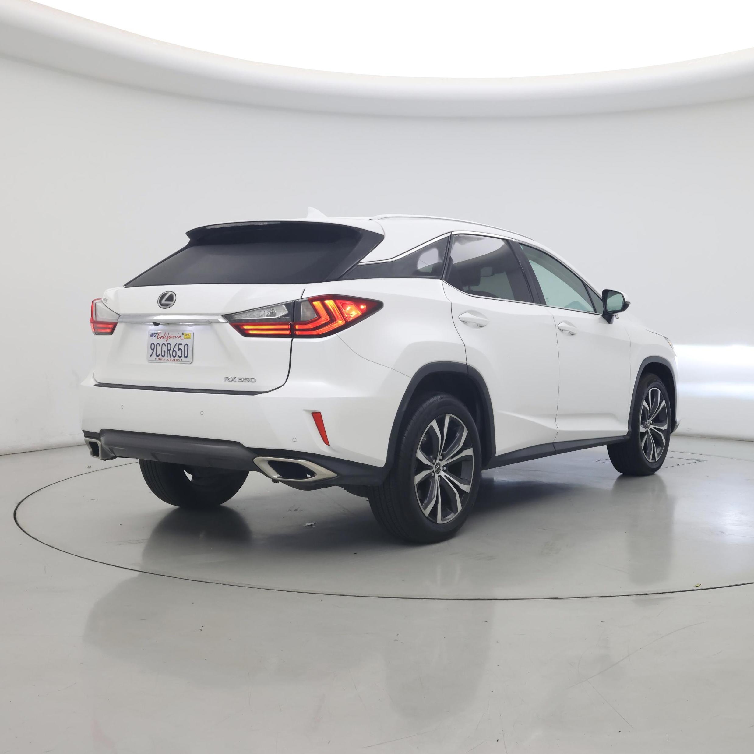 Thumbnail: 2018 Lexus RX - 8