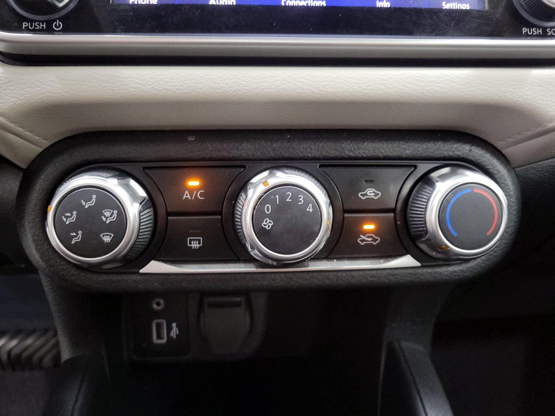 Thumbnail: 2022 Nissan Versa - 15