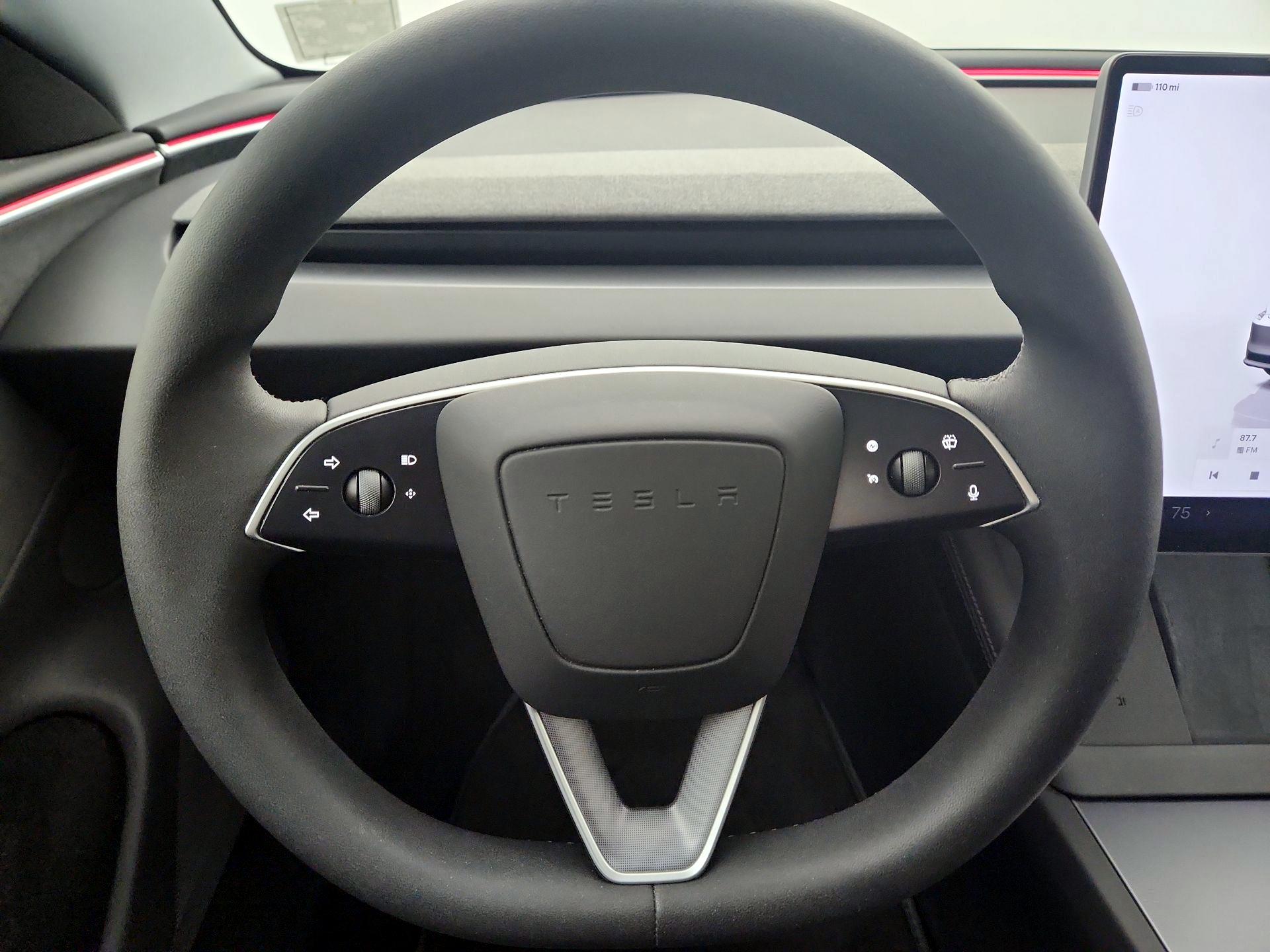 Thumbnail: 2025 Tesla Model 3 - 10