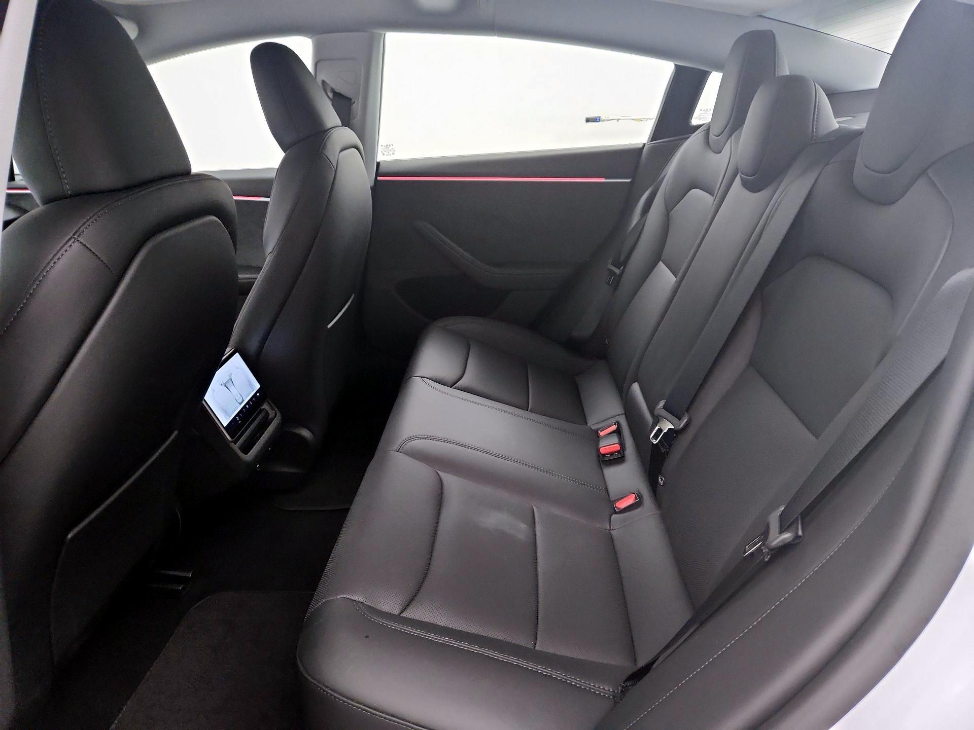 Thumbnail: 2025 Tesla Model 3 - 18