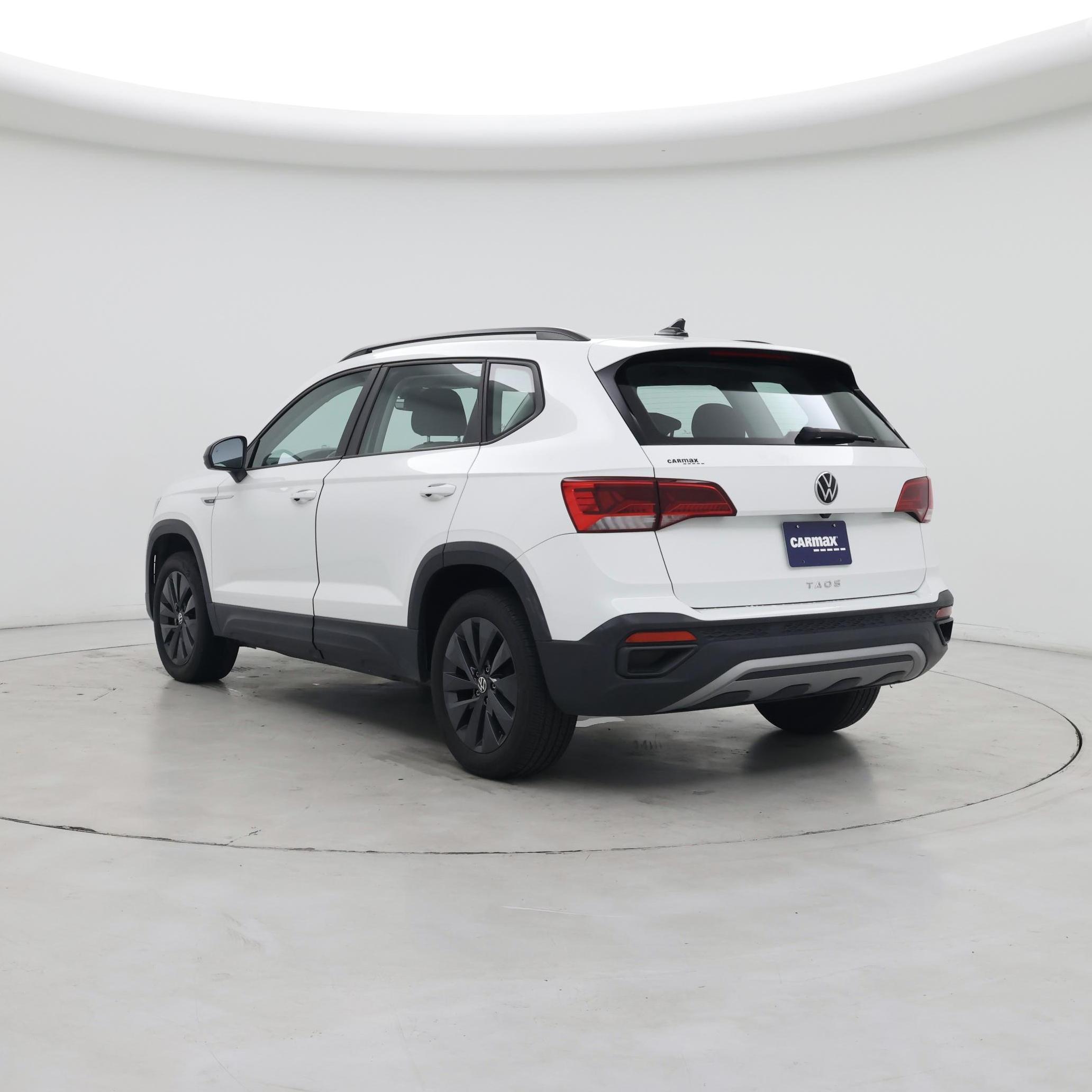 Thumbnail: 2023 Volkswagen Taos - 2