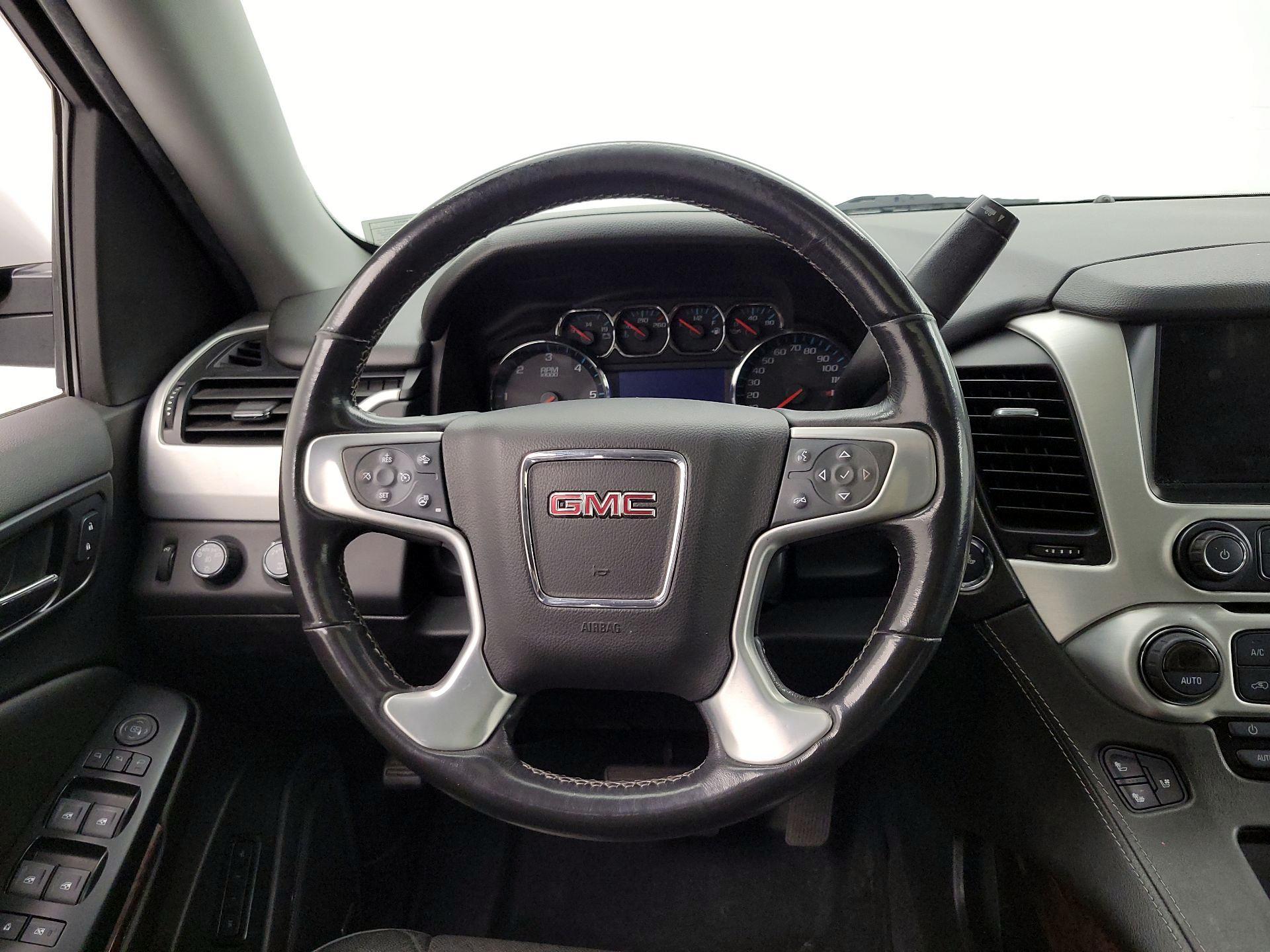 Thumbnail: 2020 GMC Yukon XL - 10