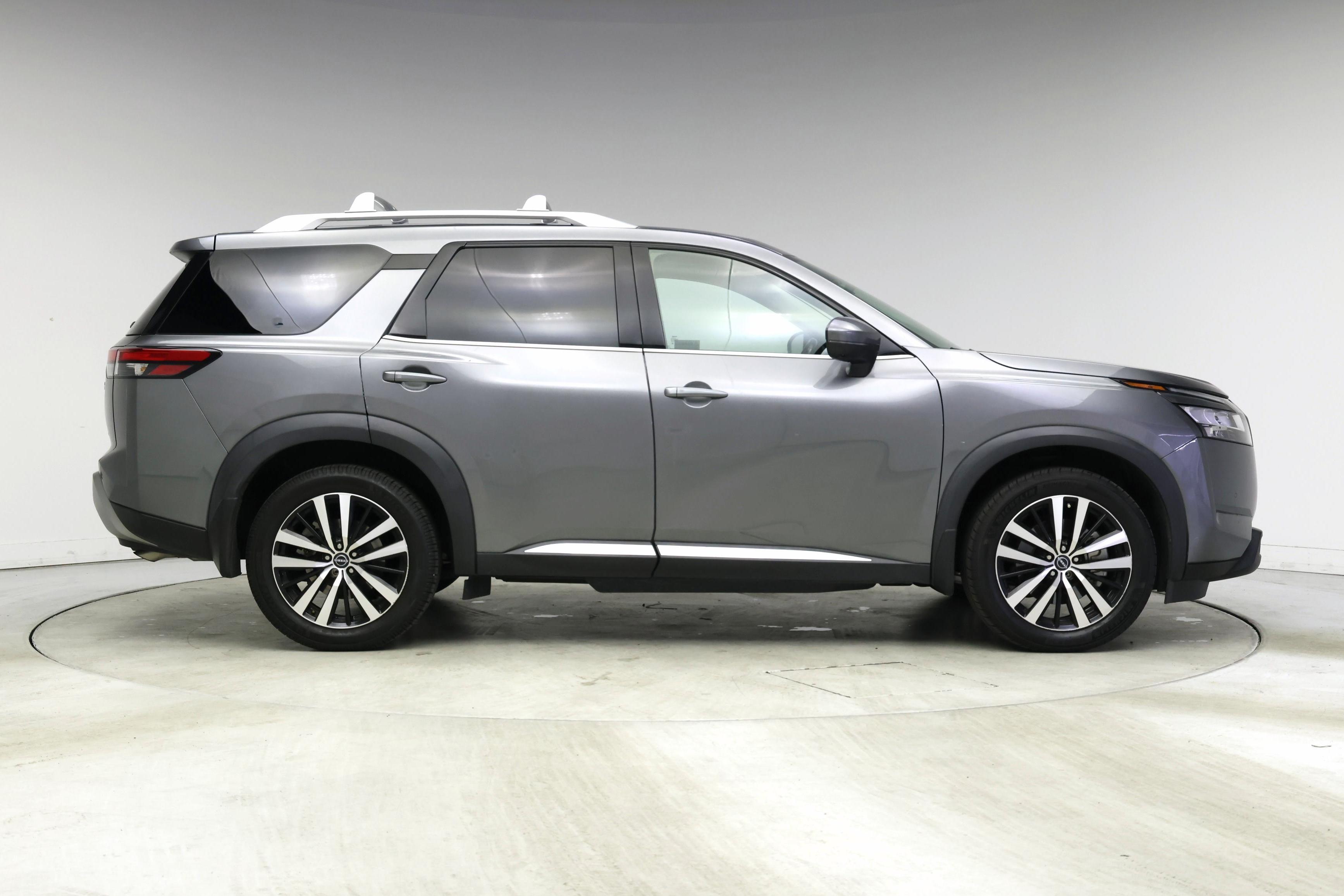 Thumbnail: 2023 Nissan Pathfinder - 7