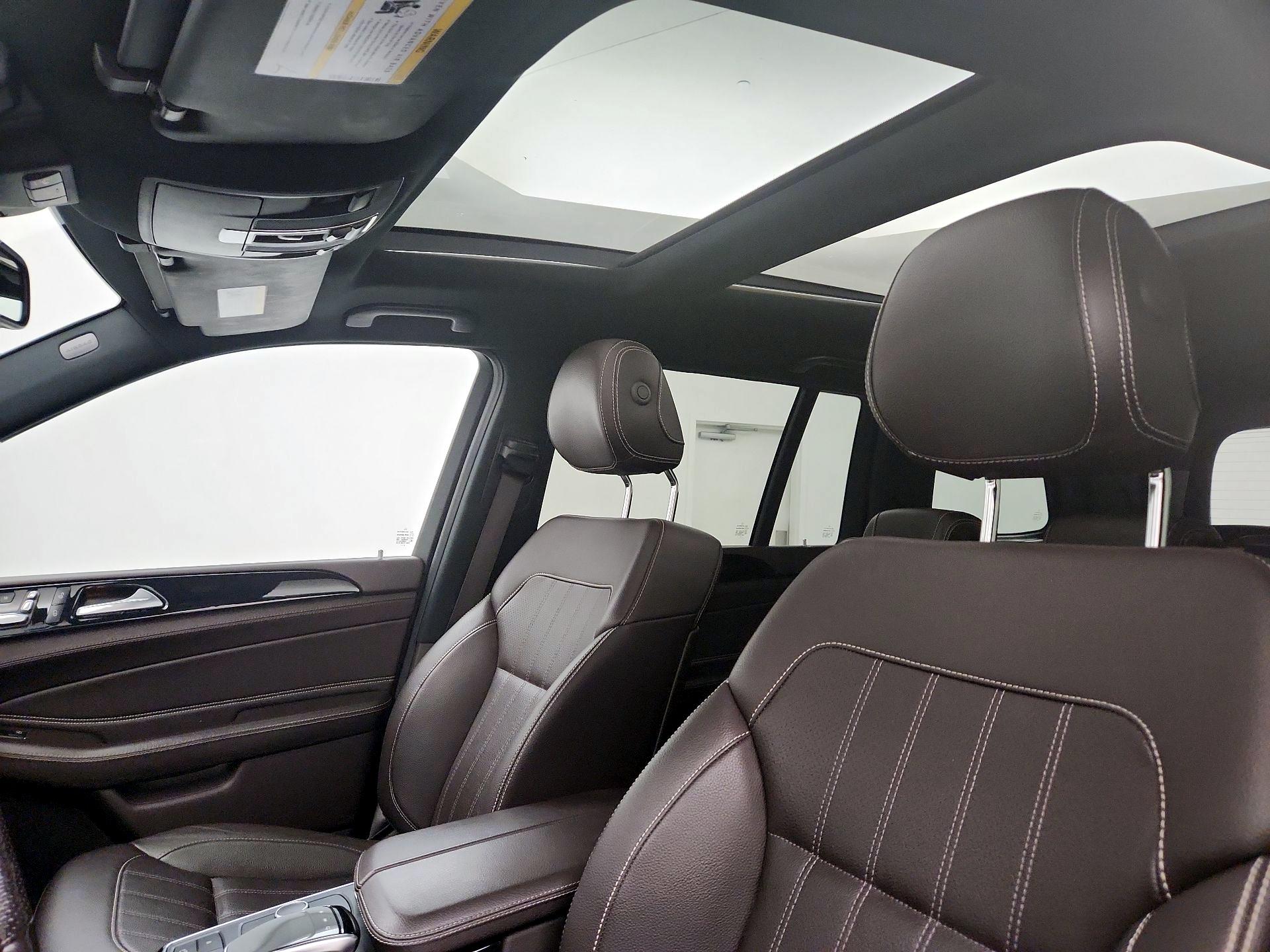 Thumbnail: 2019 Mercedes-Benz GLS - 19