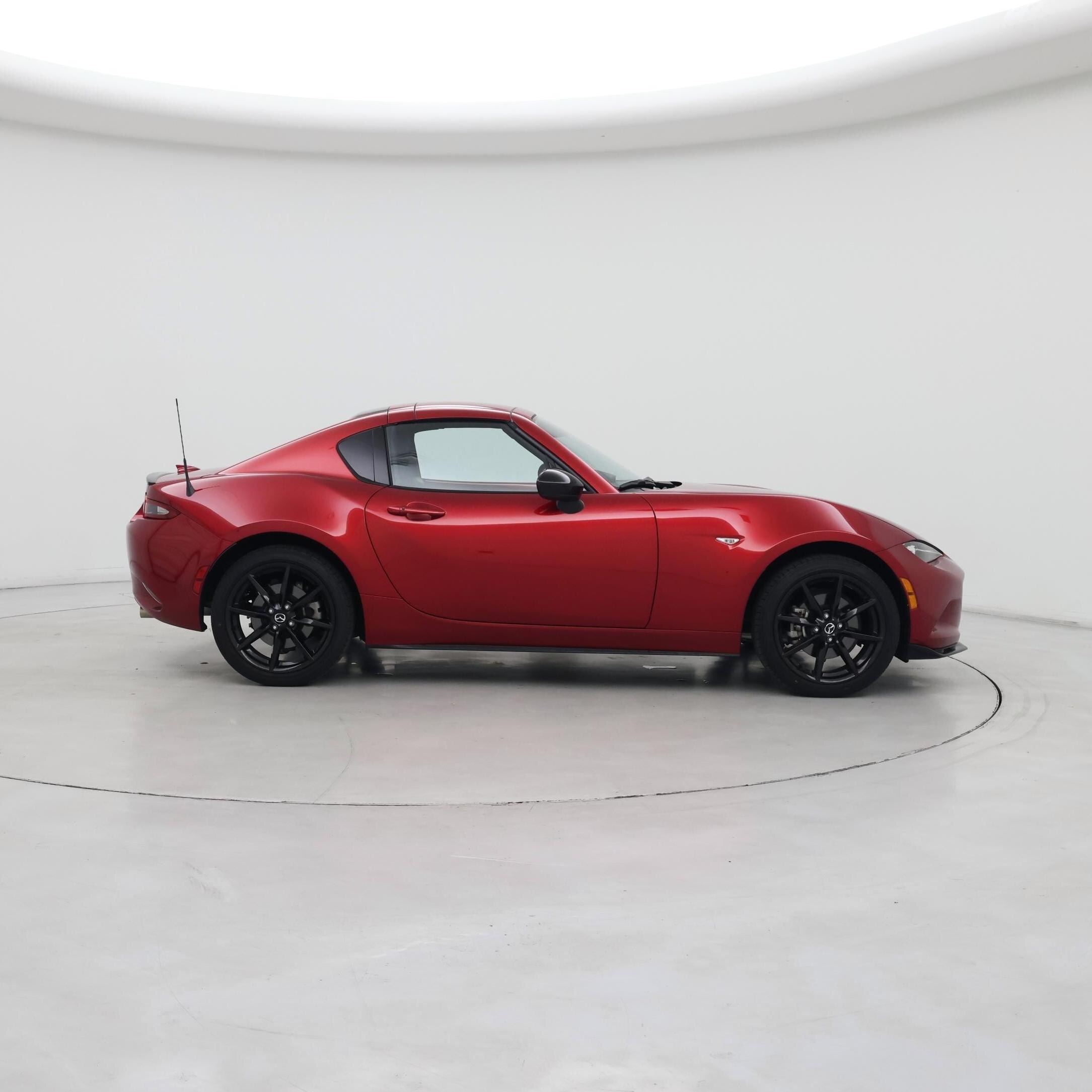 Thumbnail: 2021 Mazda MX-5 Miata - 7