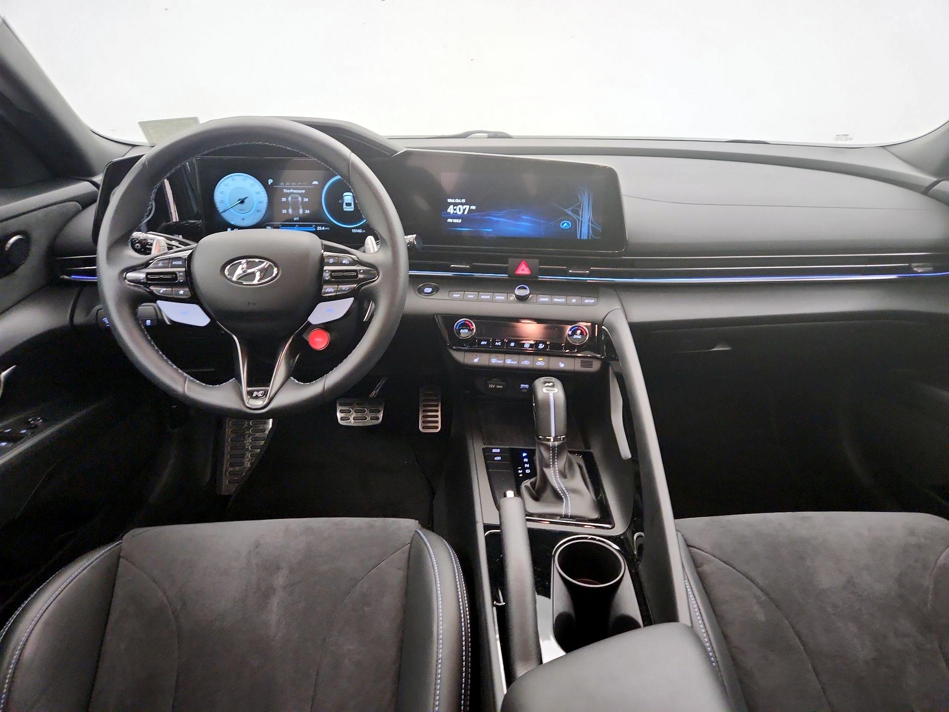 Thumbnail: 2023 Hyundai Elantra - 9