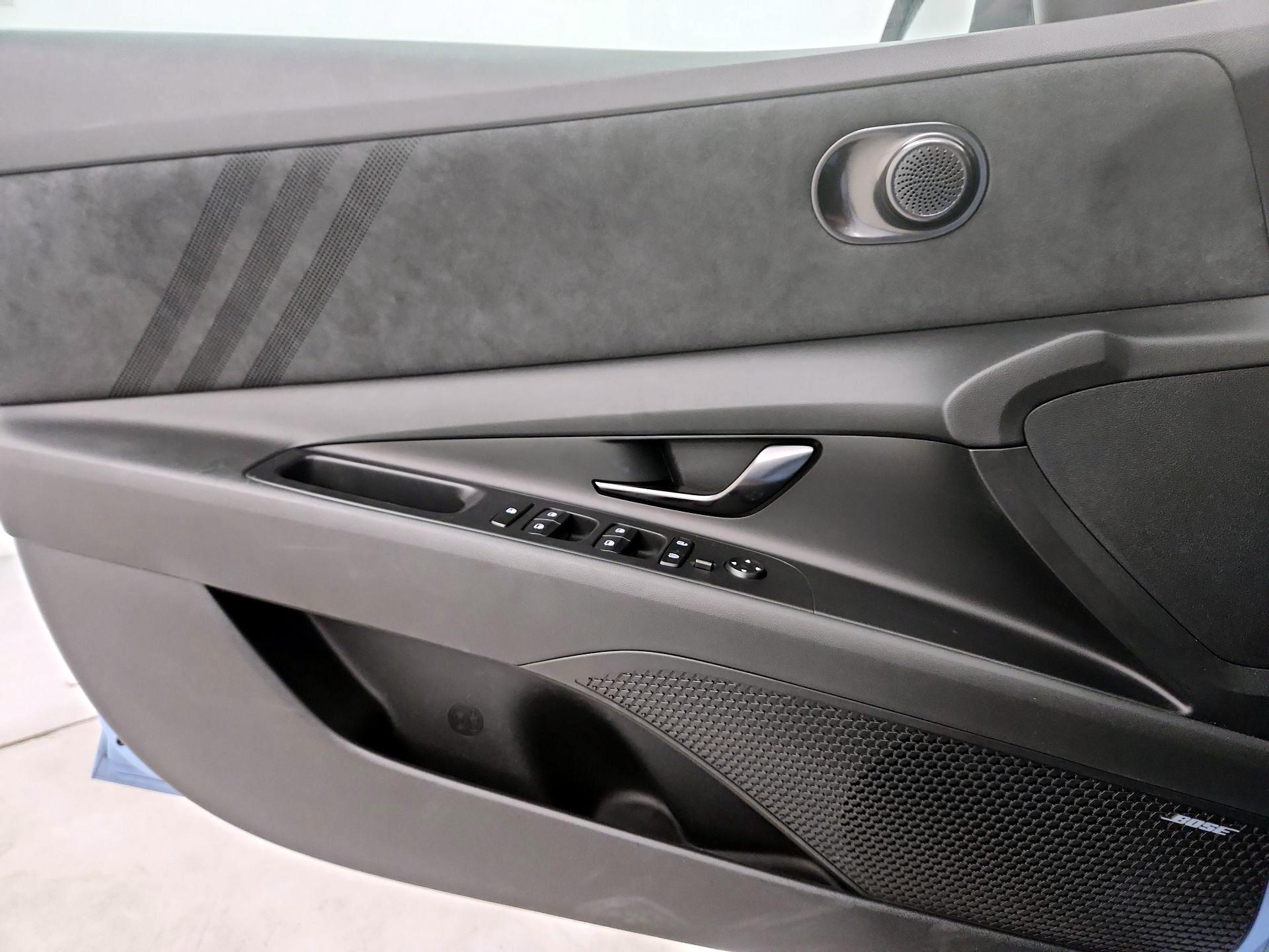 Thumbnail: 2023 Hyundai Elantra - 12